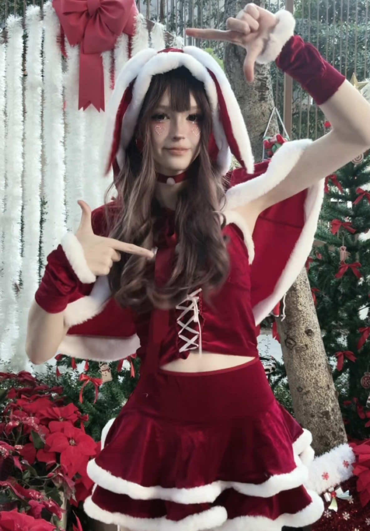 bunny christmas dance hehe #06 #cosplaygirl #fyp #cosplay #cosplayer #cosplaydance #santy #santa #dance #cute #christmas #christmastiktok #christmasoutfit #outfit #OOTD #christmasgift 