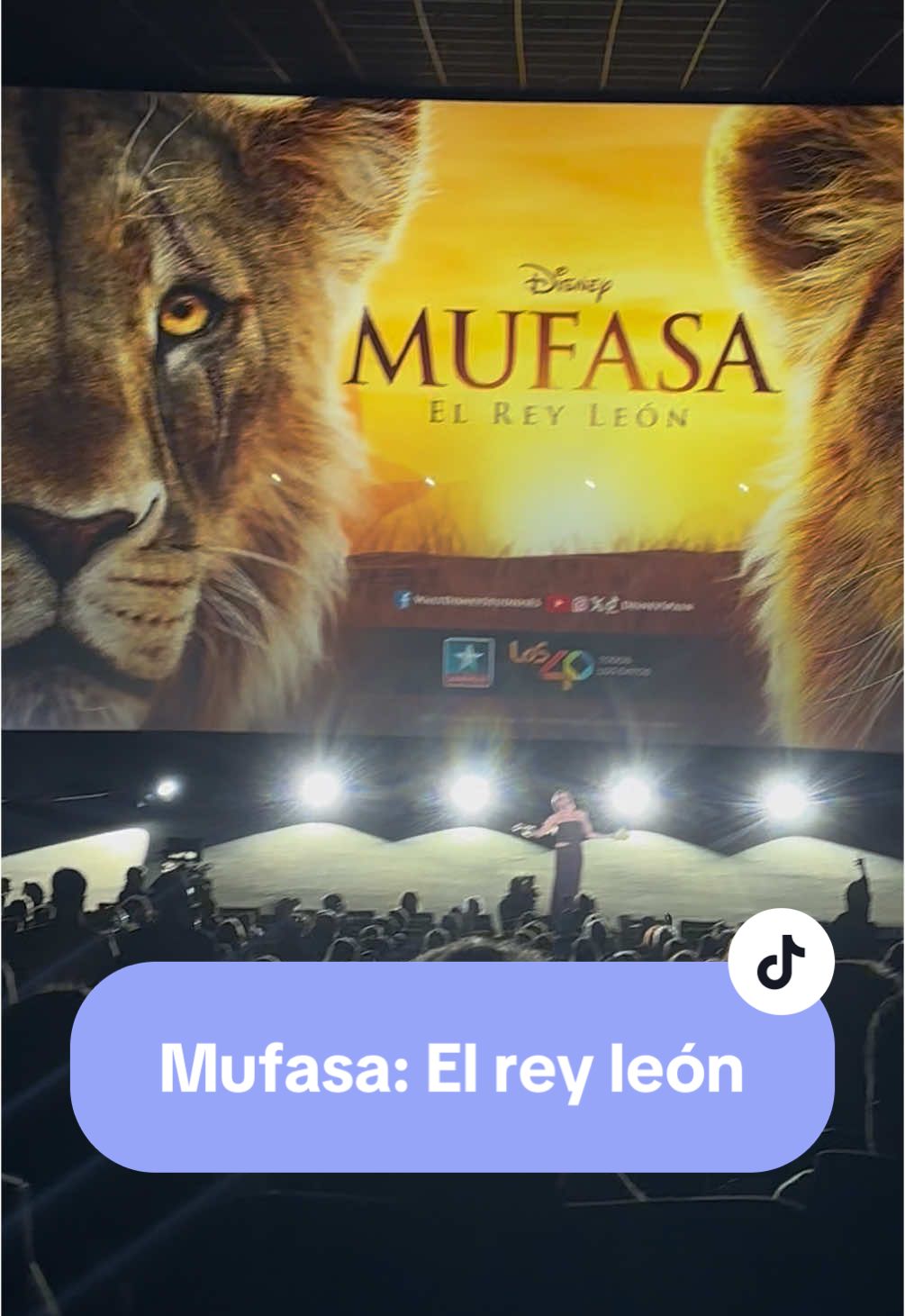 El otro día pude ver Mufasa en la premiere que organizó @disneyspain y solo me queda decir que es suuper bonita y que ya tienes plan estas navidades 🦁✨ #mufasa #elreyleon #thelionkikg #scar #simba #premiere #rey #leon #disney #pelicula #cine 