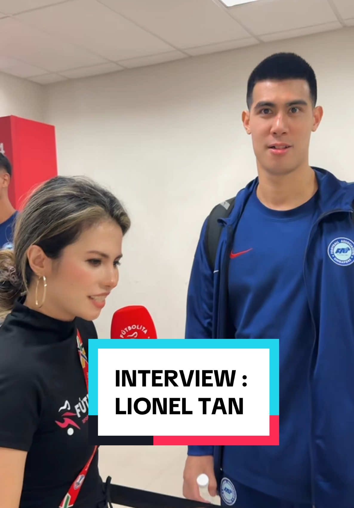 Singapore’s Lionel Tan shares his thoughts on the intense 0-0 draw against Malaysia at Bukit Jalil Stadium, with some lighthearted distractions from goalkeeper Izwan Mahbud! 🇸🇬⚽😂 #AFFChampionships #SingaporeFootball #sgsports 