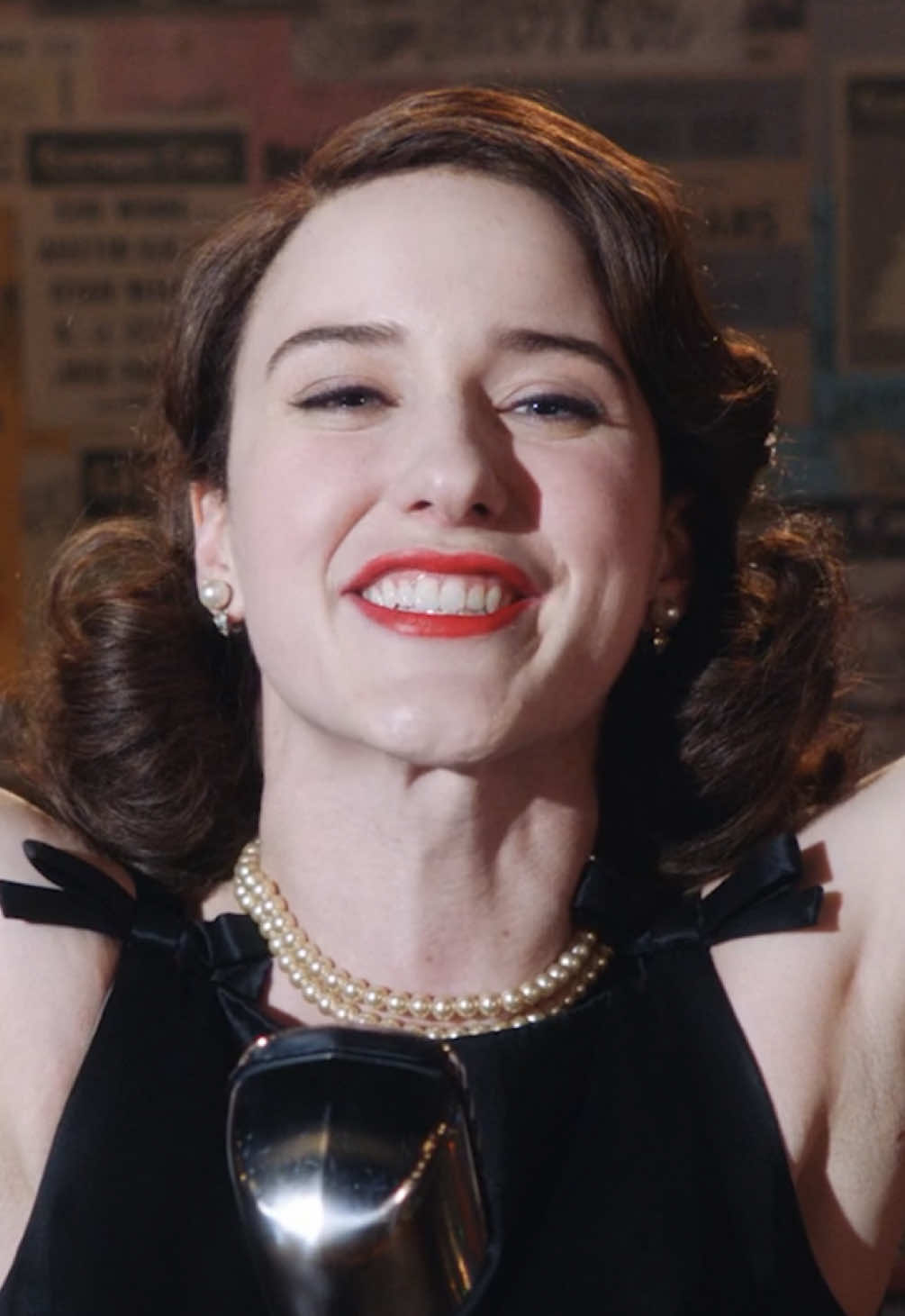 A Very Marvelous Holiday 🎁 #TheMarvelousMrsMaisel #holidays #series #RachelBrosnahan 