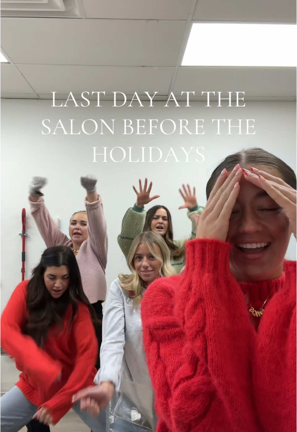 happy holidays from your fav salon #hair #hairsalon #hairstylist #hairstylists #salon #utahsalon @Thrive Salon @madie alleman @Shayla Driggs @alys nelson @macee @jada.read 