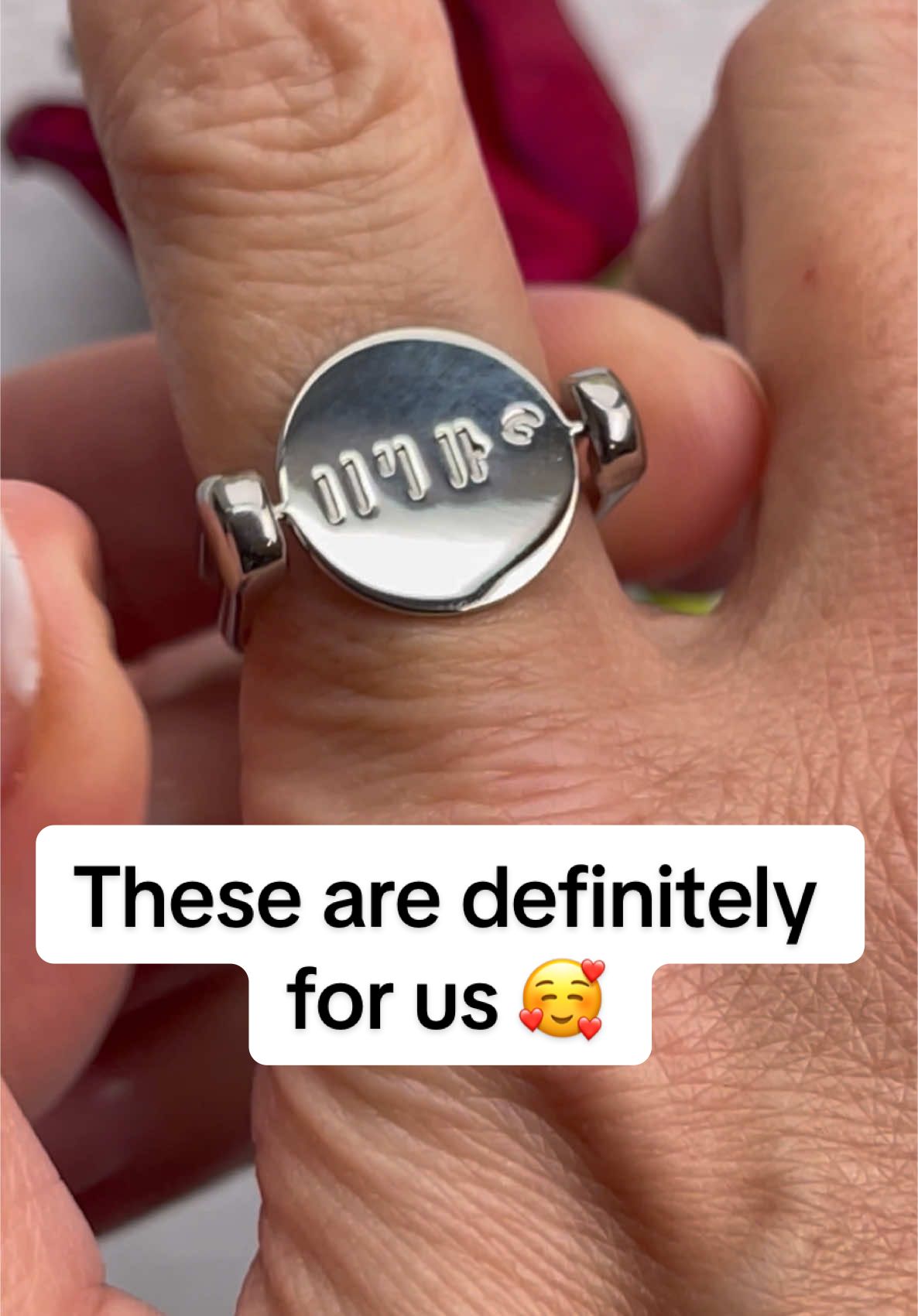 Matching fidget rings are top tier! Tag your bestie in the comments 🥰 #youandii #hisherstheirs #pronounjewelry #matchingrings 