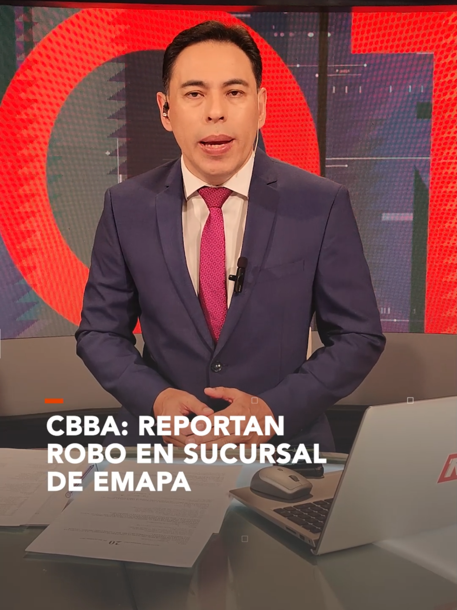 #NotivisiónCBBA I Un robo se registró en una de las sucursales de la Empresa de Apoyo a la Producción de Alimentos (Emapa) ubicada en la zona sur de Cochabamba ▶️ Más información en www.reduno.com.bo   #RedUno #RedUnoDigital #Notivisión #NTVInforma #Bolivia #Emapa #Asalto #Policial