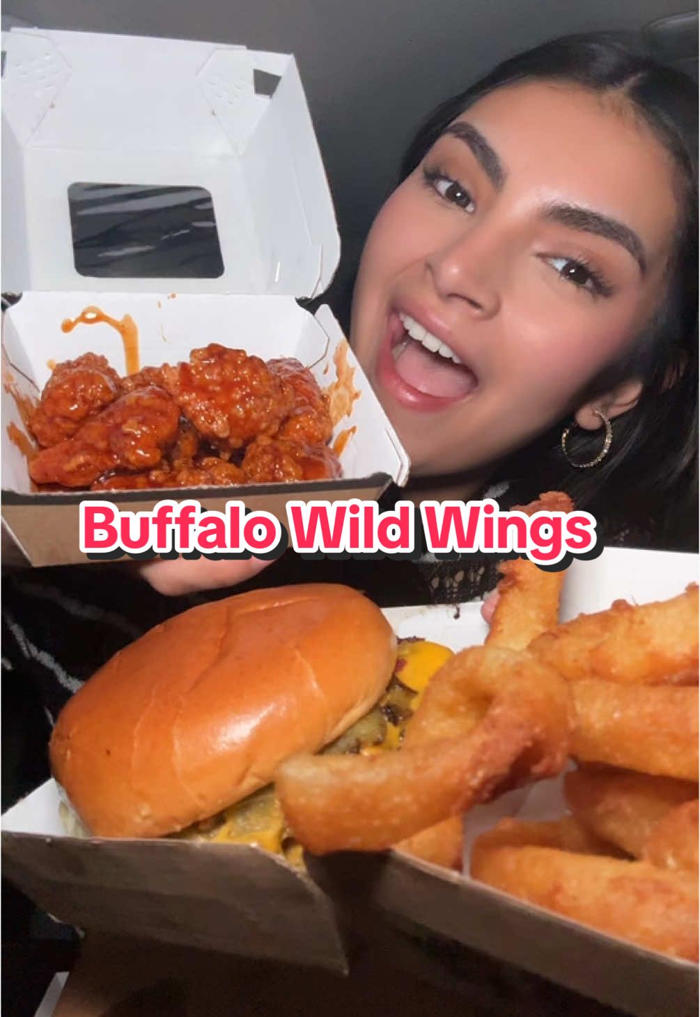 love love LOVE #foryou #paratii #fypage #fy #FoodLover #explore #Foodie #foodtiktok #FoodTok #comida #comidatiktok #explorepage #buffalowildwings #mukbang #mukbangeatingshow #asmr #asmrsounds #asmreating #burger #comidarapida #onion #wings 