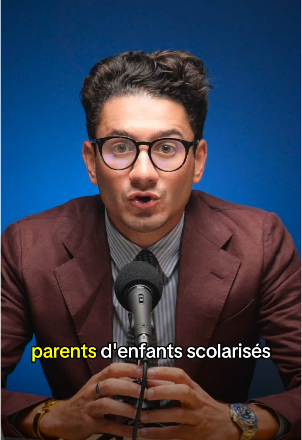 📚 Vous êtes parent d’un enfant scolarisé en France et vous souhaitez obtenir un titre de séjour ? Découvrez vos droits et les démarches à suivre ! 💼 Prenez rendez-vous en ligne avec un avocat en droit des étrangers pour un accompagnement personnalisé. Ne laissez rien au hasard, votre régularisation est à portée de main ! 💻 #TitreDeSéjour #DroitDesÉtrangers #ParentsEnfantsScolarisés #maitrealexistordo 