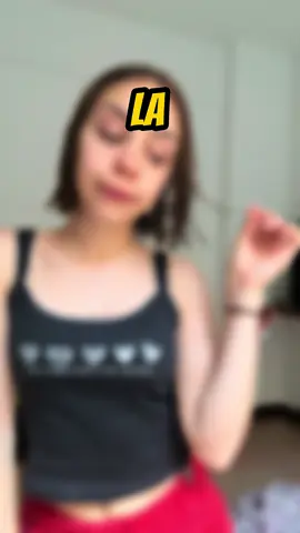 la que se bañaba antes del colegio xd ig: natiiuboldi