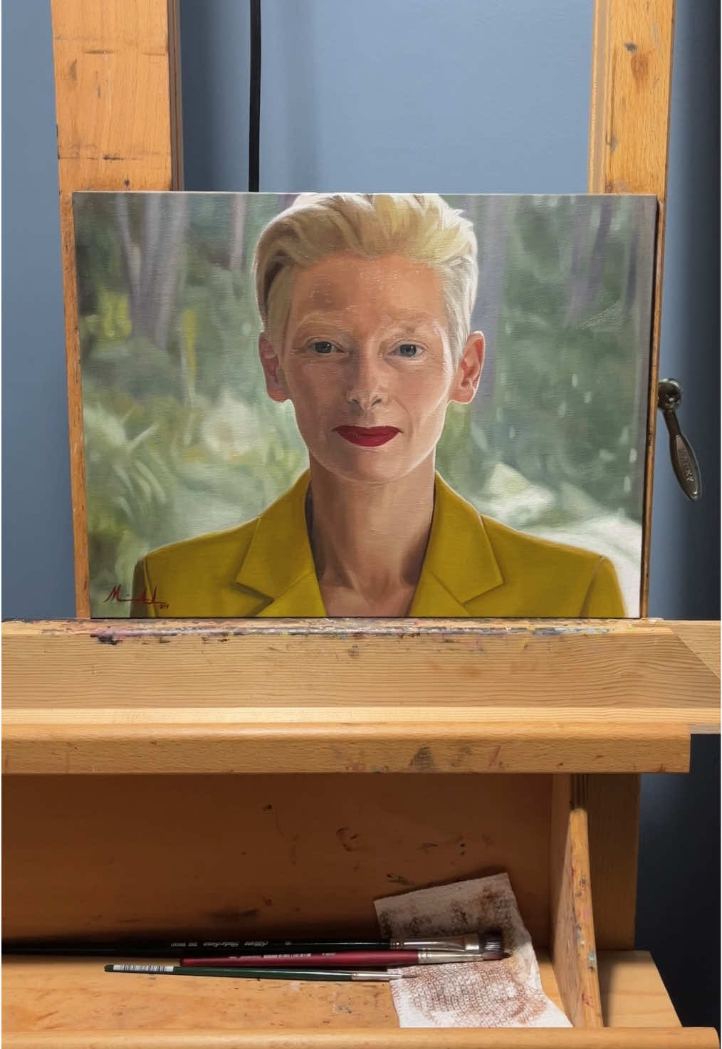 Don't miss #TildaSwinton's unforgettable and artful performance in #PedroAlmodóvar’s #TheRoomNextDoor — now playing in New York and Los Angeles & expanding to theaters nationwide in January. @Sony Pictures Classics #oilpainting #portrait #fineart #canvas #SPCPartner