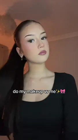 do my makeup with me✨🎀#fyp #foryou #foryoupagе #viral #makeup #makeuptutorial 
