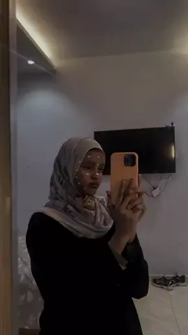 ادري م ظبط بس الترند فخاطري لازم أعملو غصبب😭😭