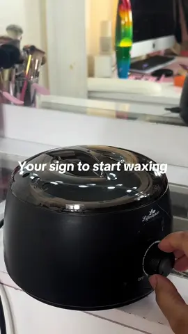 Start waxing ‼️ #selfcareroutine #waxingathome #waxingkit #waxingbenefits #hygiene 