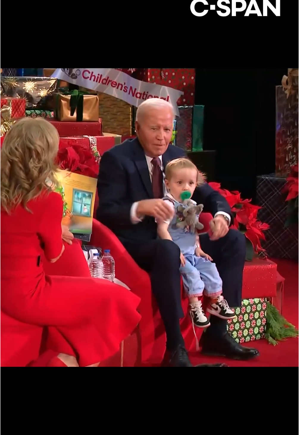 President Biden and first lady Jill Biden visited Children’s National Hospital in Washington, DC, on Friday.   The first lady read “The Night Before Christmas” as the president made friends with a toddler, tossing a ball back and forth with him.   #joebiden #jillbiden #childrensnational #cspan 