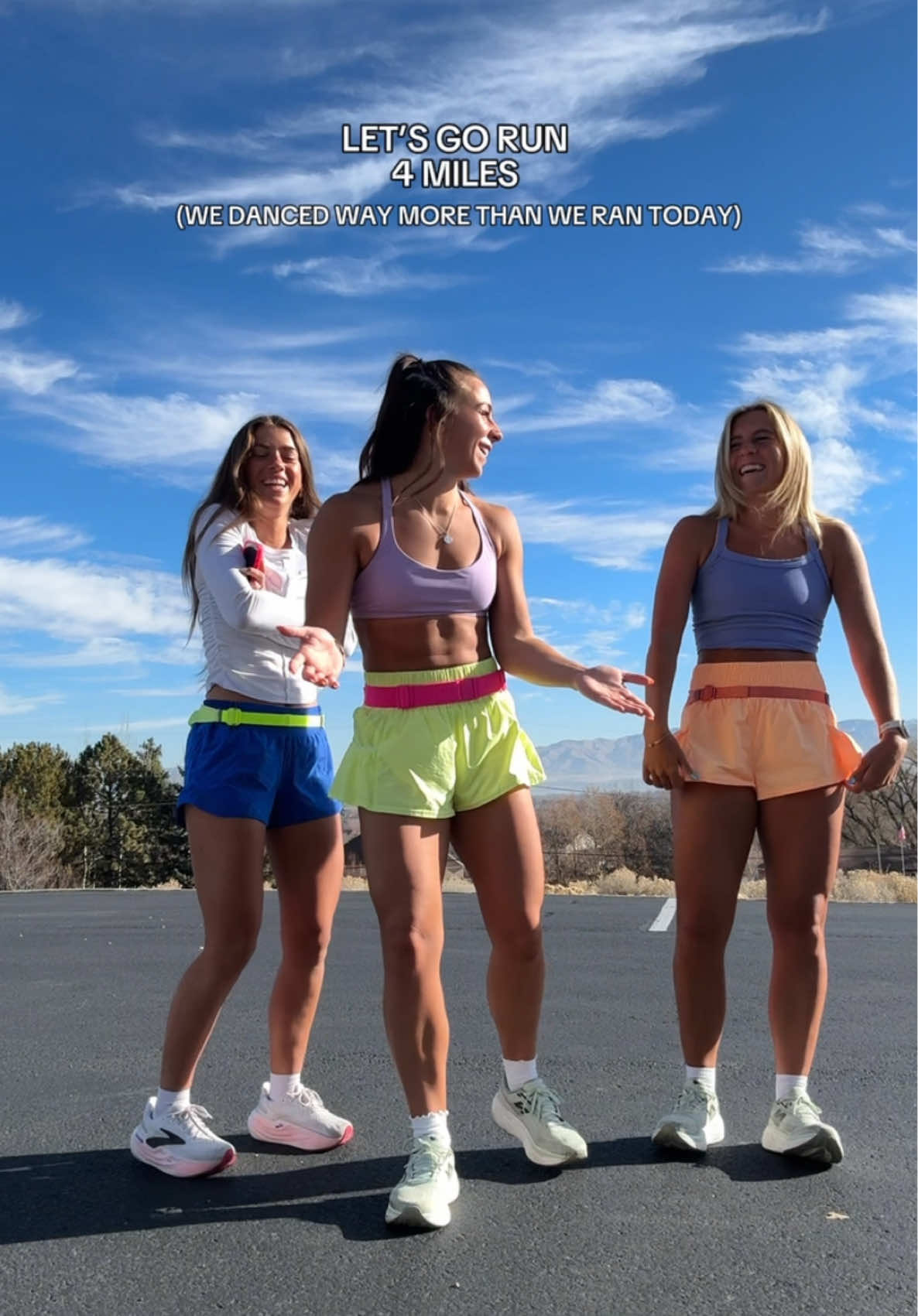 slay the day, rep the steps 🤠💃 @Isabelle Glasgow Jensen @Lexi Watts #run #runner #marathon #hybrid 