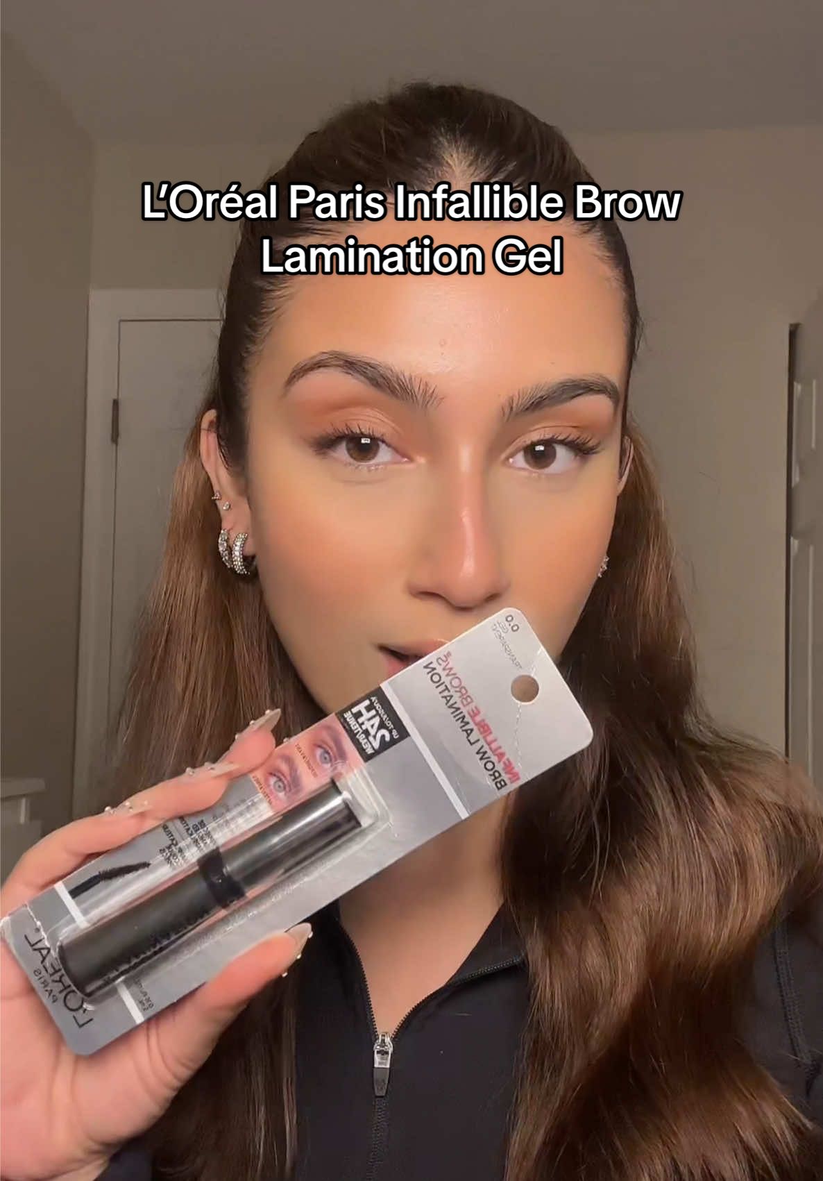 A moment for this super convenient & precise, instant brow lamination gel🫶🏻  #ad #lorealpartner #BrowLamination #LOrealParis #MakeupReview @L’Oréal Paris 