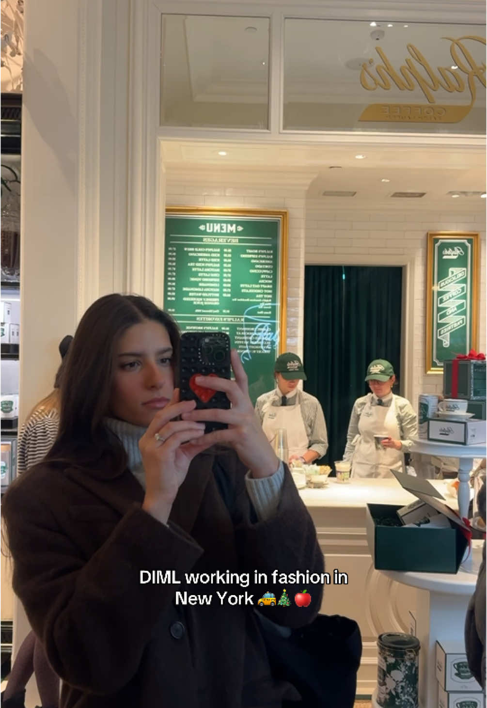 no shame in sprinting to my destination in NYC #diml #dimlvlog #pinterestaesthetic 