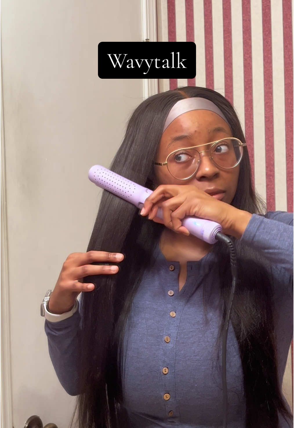 I also love how it doesn’t burn my fingers while I use it. Definitely keeping this in rotation 🤭 #wavytalk #wavytalkstraightener #wavytalkhaircurler #hairtok 