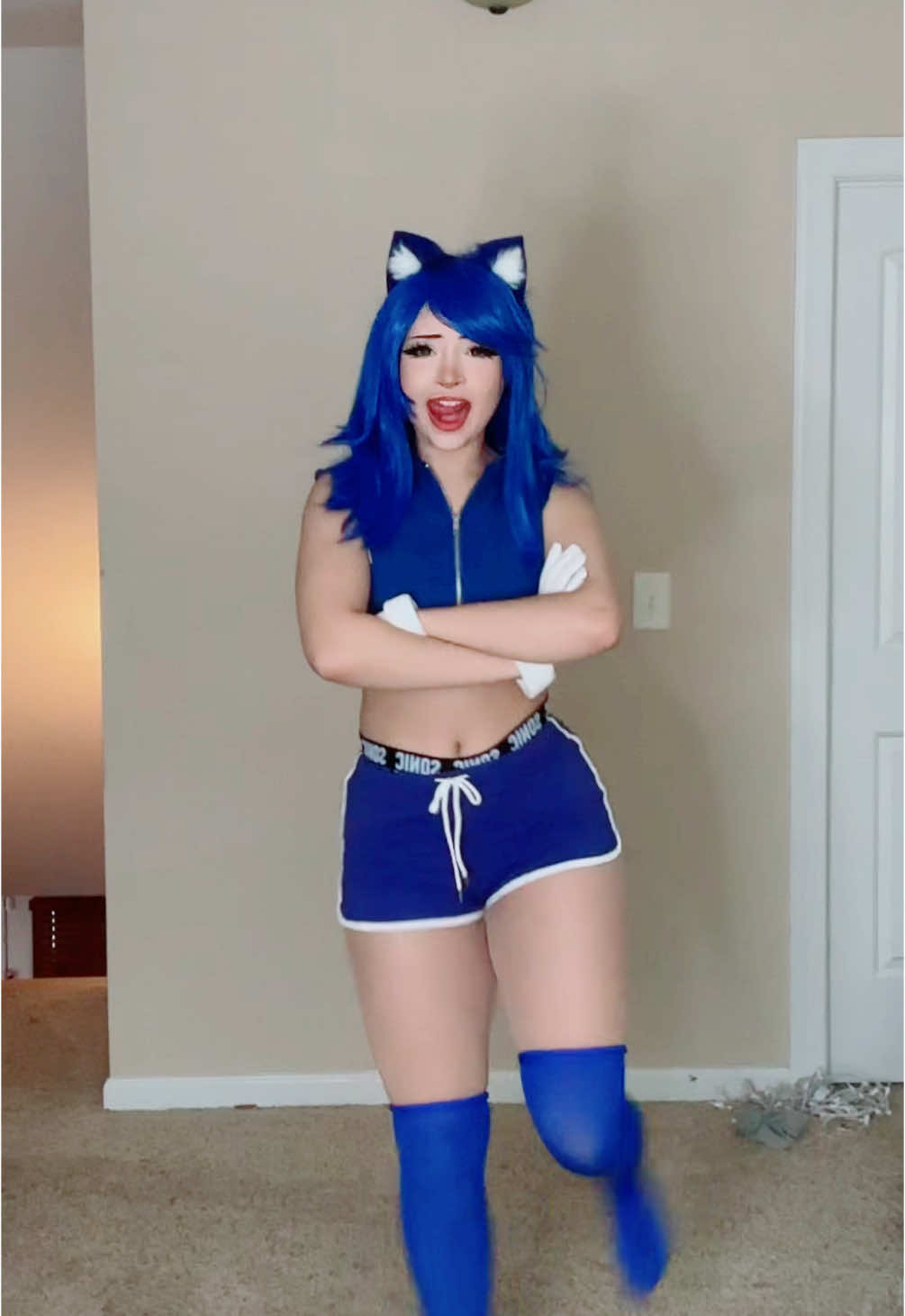 WHO TURNED SONIC MUSIC INTO FUNK😭🙏 #sonicthehedgehog #cosplaydance #soniccosplay #soniccosplayer #sonicthehedgehogmovie 