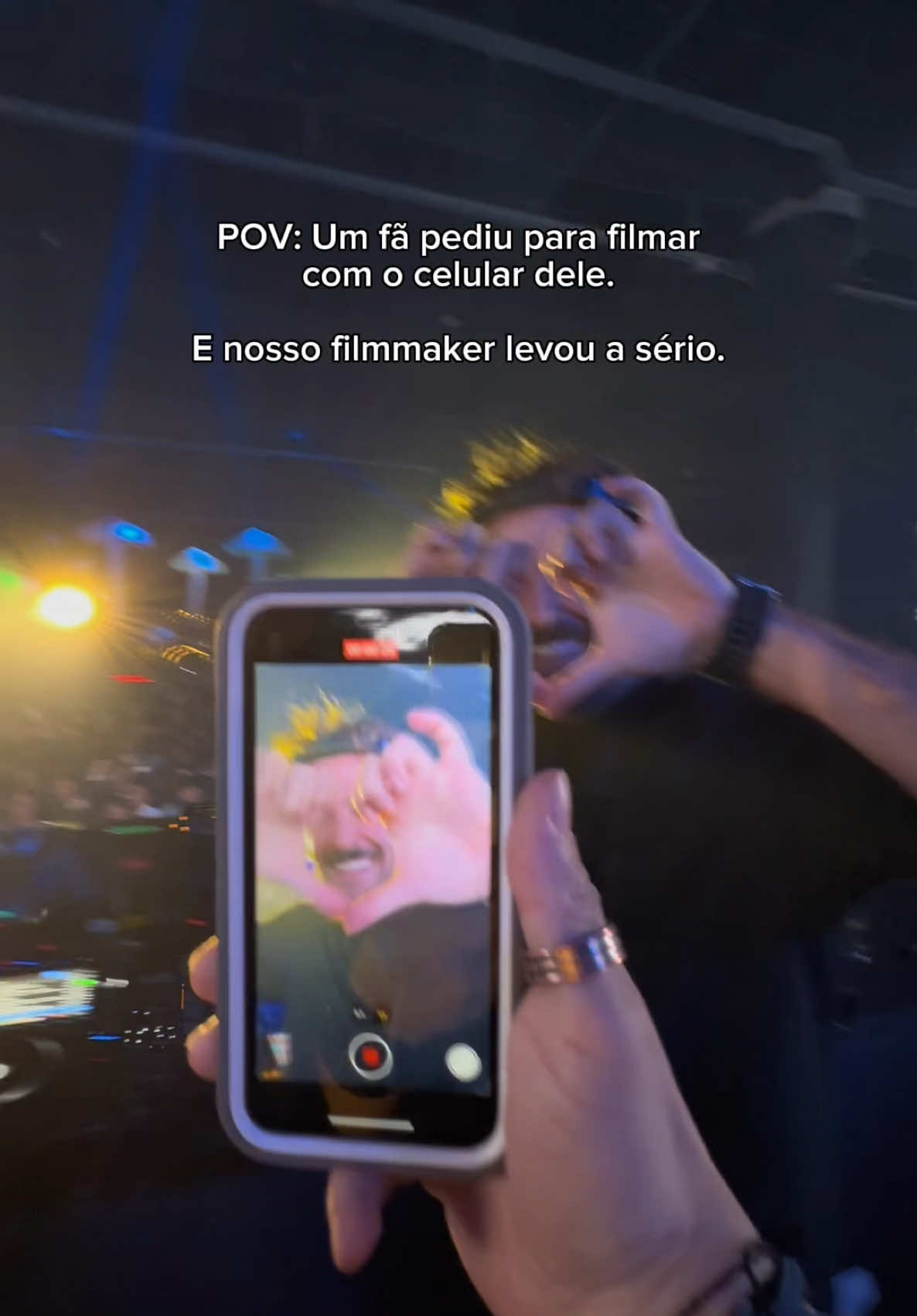 Quem aí queria um vídeo assim também? 😎🤳 Fica até o final que tem surpresa!!! E o @Tiago Melchior (Extended Mix) atacou de novo 🤪 #pov #musicaeletronica #dj #techhouse #dubdogz 