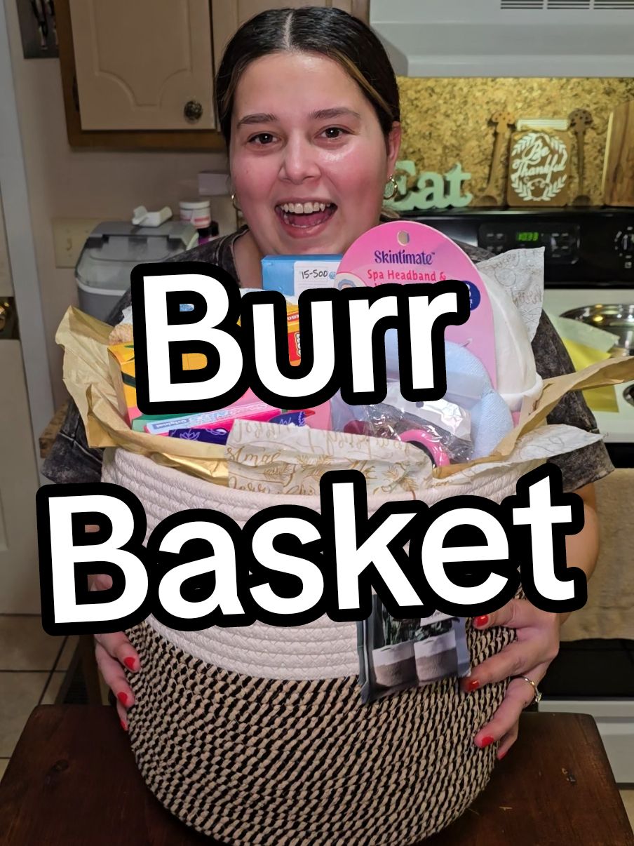 This was so much fun to make! 🙂🎄  #BurrBasket #Christmas #ChristmasGift #ChristmasGiftIdeas #GiftIdeas 