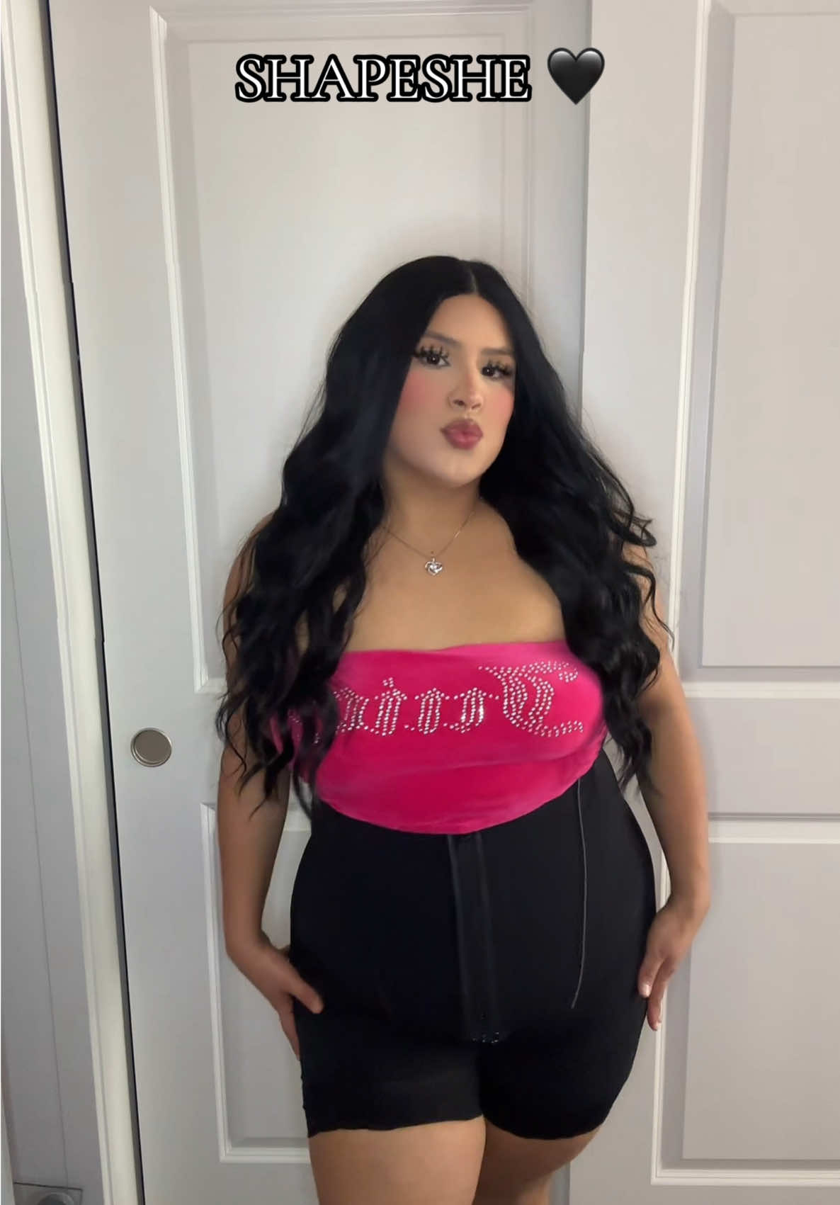 I’m obsessed!! 🖤 #hourglass #bodysuit #shapewear #tummycontrol #bodycontouring #tiktokshopfinds 