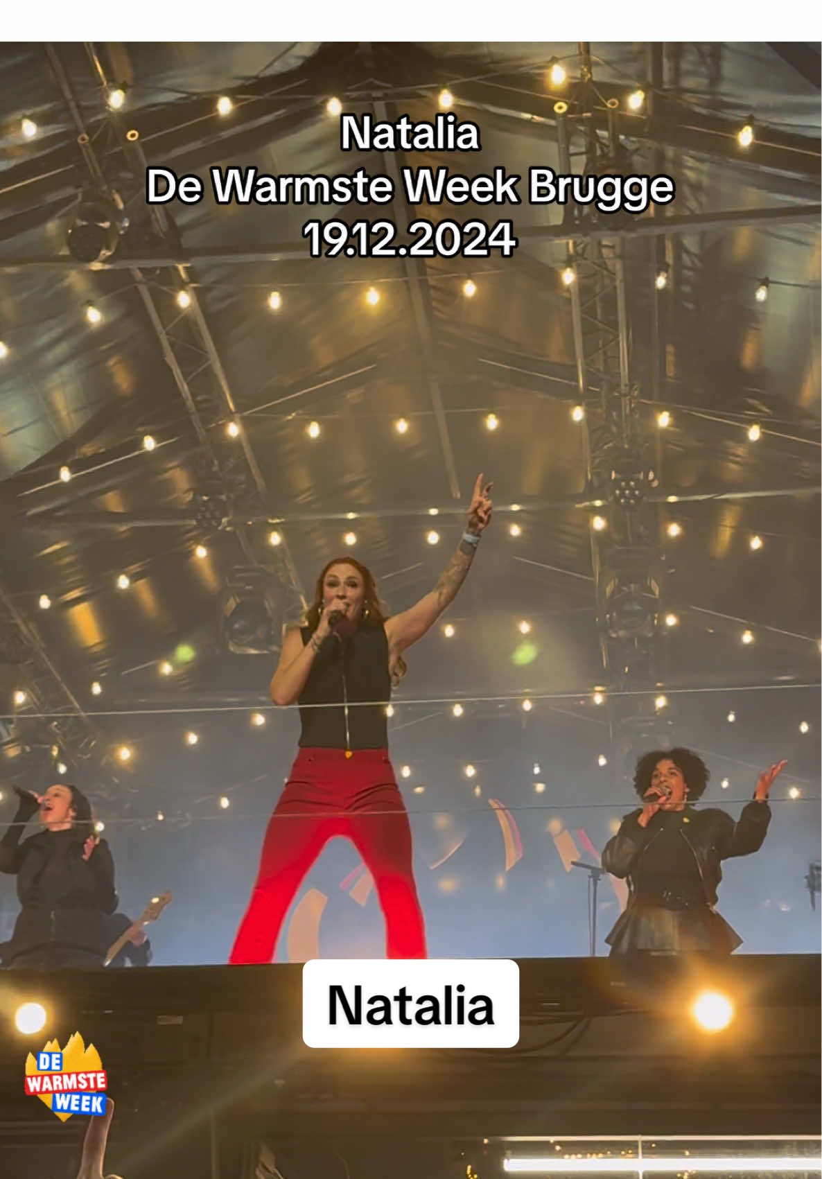 Laatste show van dit jaar 🥹 Bedankt voor een fantastisch muzikaal 2024! 🔥♥️ #natalia #nataliamusic #nataliadruyts #goodvibes #highenergy #happyfan #dewarmsteweek #dww24 #samenvlammentegeneenzaamheid #vrt #stubru #mnm #brugge #tzand #belgië #19122024 @nataliamusic @De Warmste Week 