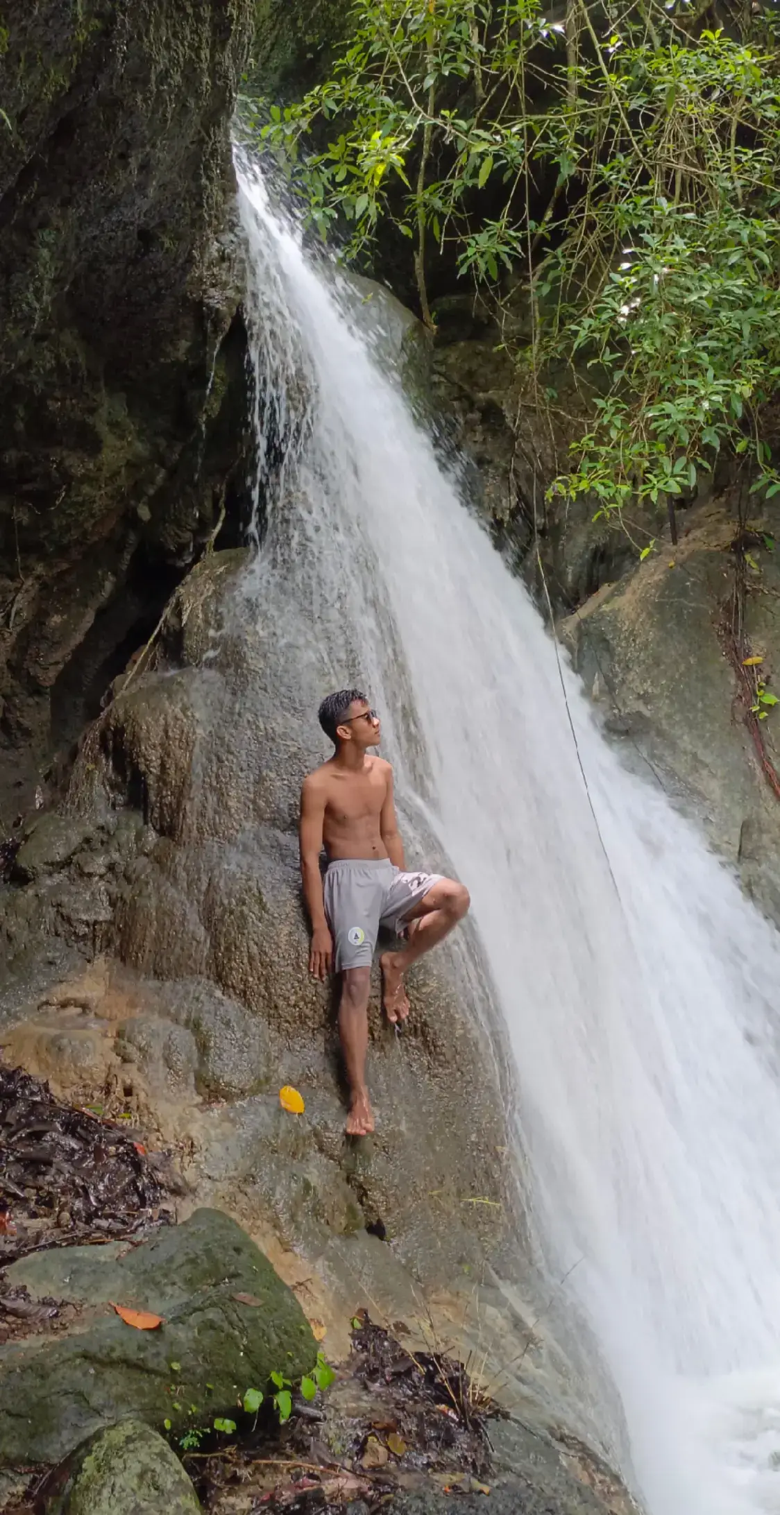 air terjun panujan 