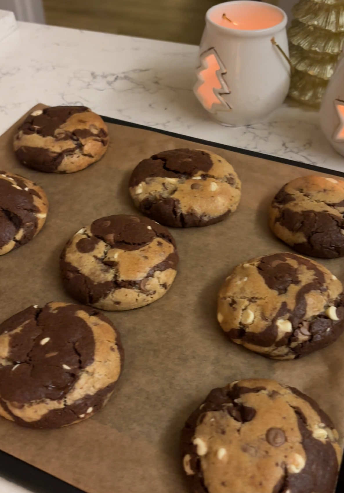 NYC Brookie Cookies 🍪 the most requested recipe ever!!!  My favourite so far and the perfect cookies for christmas 🎄🎁♥️ xxxx  #nyccookies #cookies #cookie #cookierecipe #triplechocolate #triplechocolatecookie #cookierecipes #chocolatechipcookies #cookierecipes #chocolatechipcookies #cookiedough #baking #bake #bakery #baker #BakeWithMe #bakingideas #bakinginspo #bakinginspiration #christmasbaking #bakingrecipe #christmascookie #brookie #brownie #christmas2024 #christmasrecipe #brookie #foryoupage #foryou #fyp #fypviral #viral 