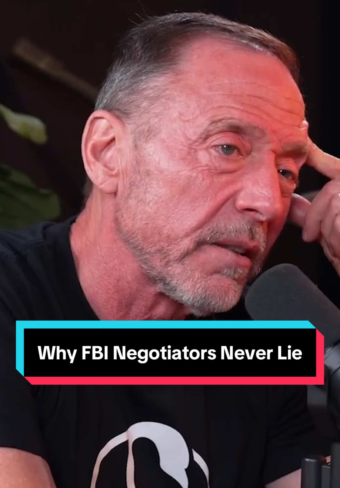 Why FBI Negotiators Never Lie #fbi #negotiation #fbiagent 