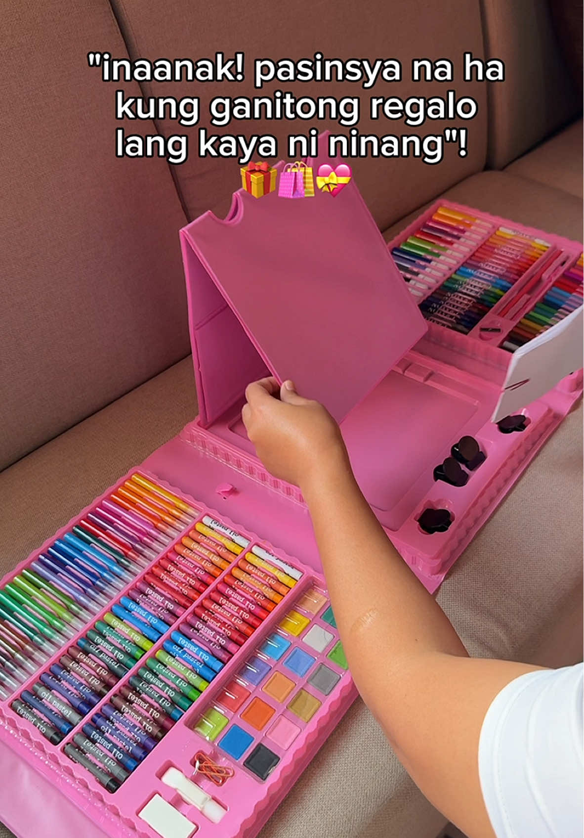 Ang ganda pang regalo neto!! mag eenjoy talaga mga kids #giftideas #giftidea #artsetforkids #giftforkids #coloringsetforkids #fyp 