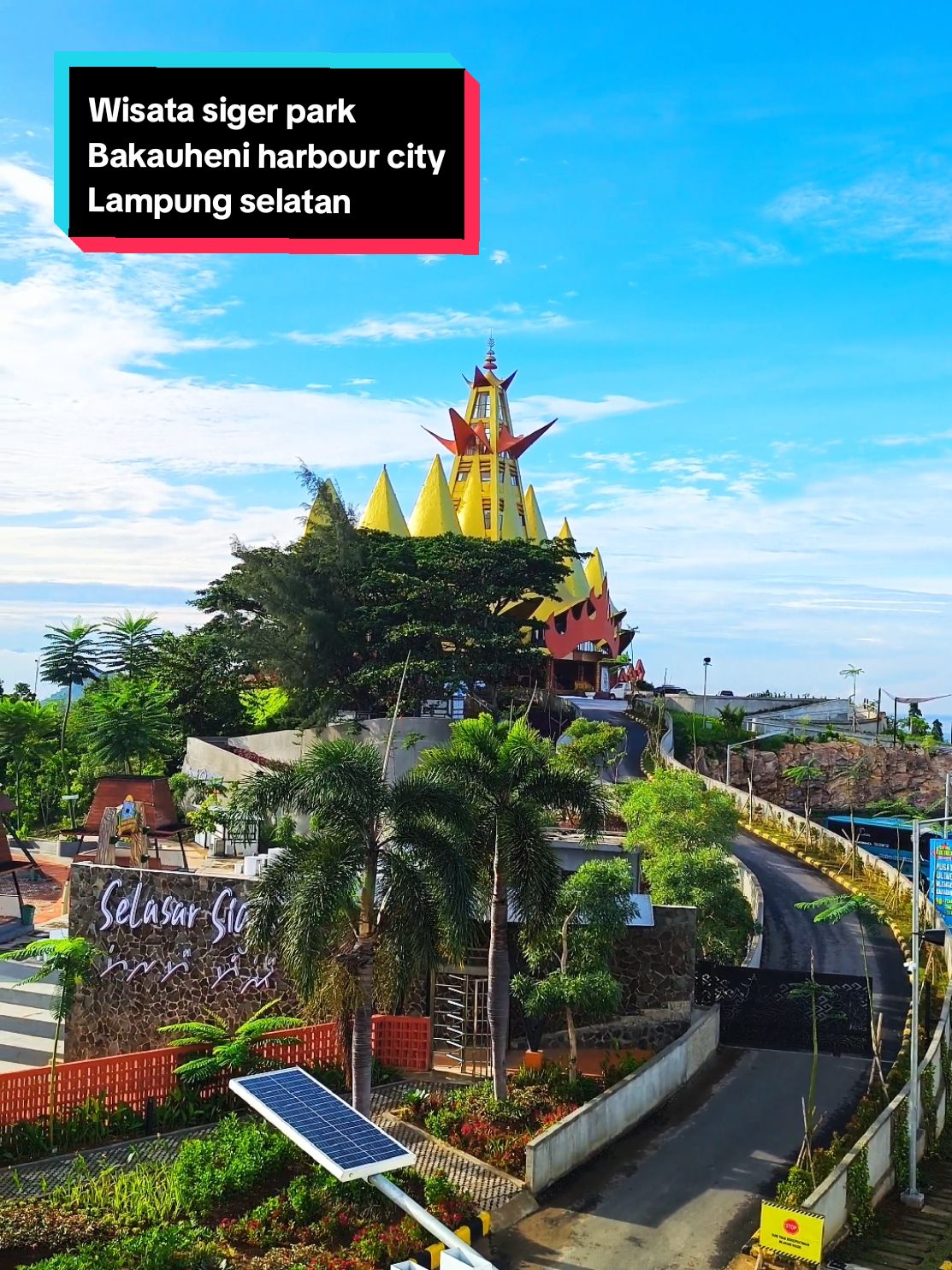 Wisata siger park Bakauheni harbour city di Lampung selatan #fypシ゚viral #indonesia #menarasiger #pelabuhanmerakbakauheni #siger #selatsunda #lampungtiktok #lampung #bakauheni #bakauheniharbourcity 