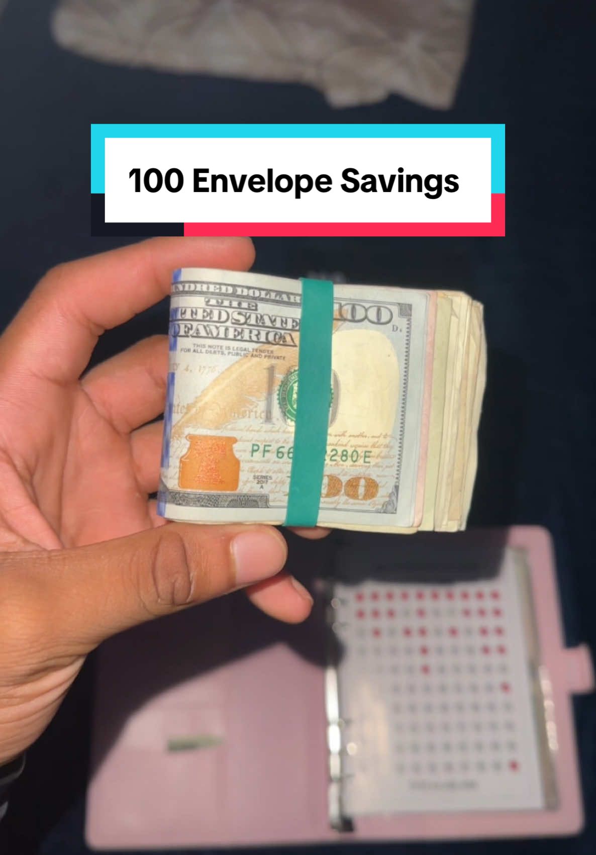 Money saving book is worth the hype!!! #moneysavingtips #savingchallenge #100envelopechallenge #tiktokshopholidayhaul #tiktokmademebuyit 