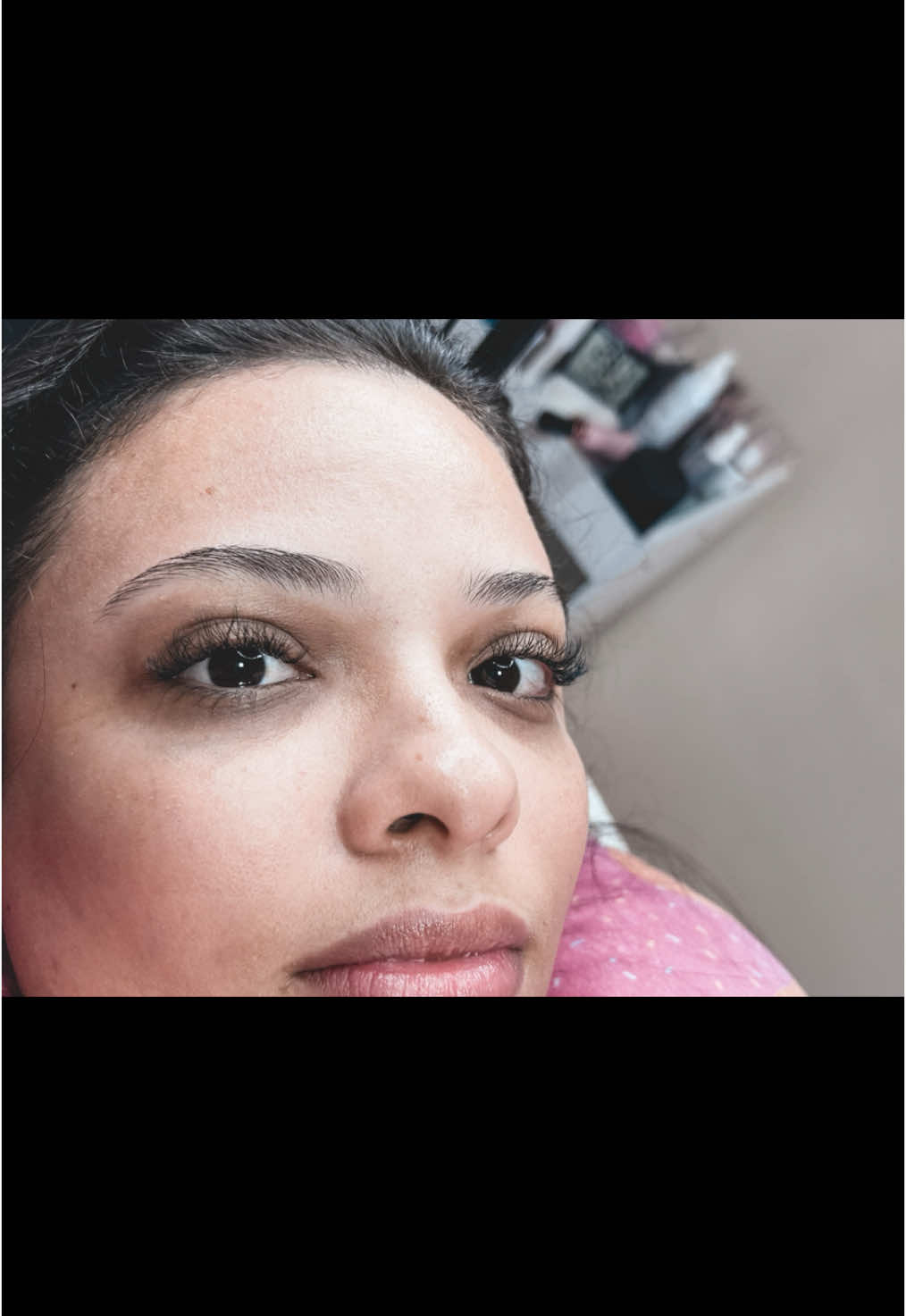 O queridinho de vocês volume brasileiro nessa Musa #lashes #extensaodecilios #cilios#volumebrasileiro #lashrobertamota