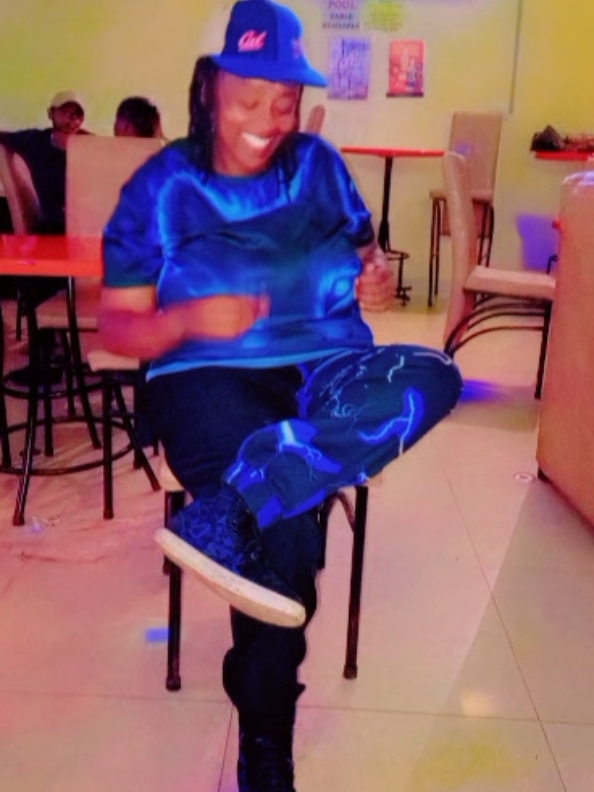 blue day🤩🥰🥰🥰I love me ..... party tym #jimmysempire #creatorsearchinsights #Ipromiseiamyours  #blues 