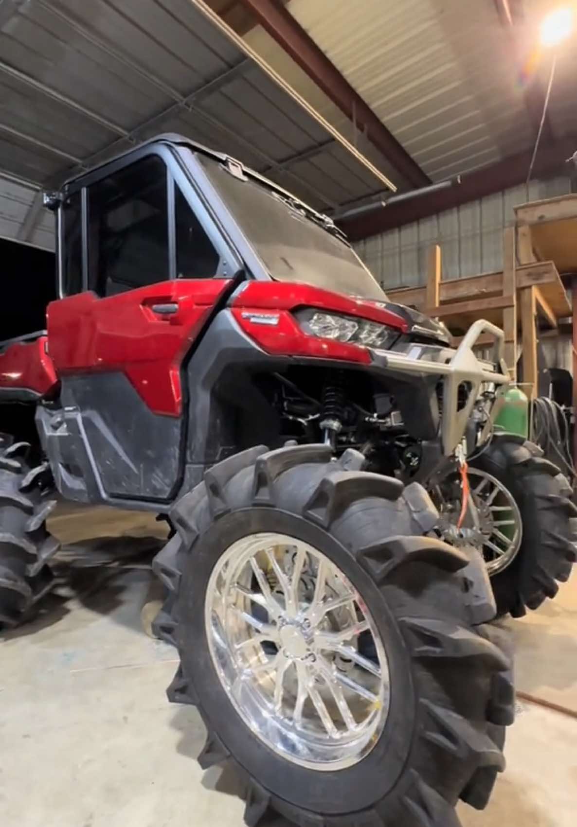 Its shaping up over here for New Years!!🏌️‍♂️ @b&b customs #foryoupageofficiall #brp  #axeforged  #canam  #limited  #defender #forgedwheels #ds18 #fyp #bkttires 