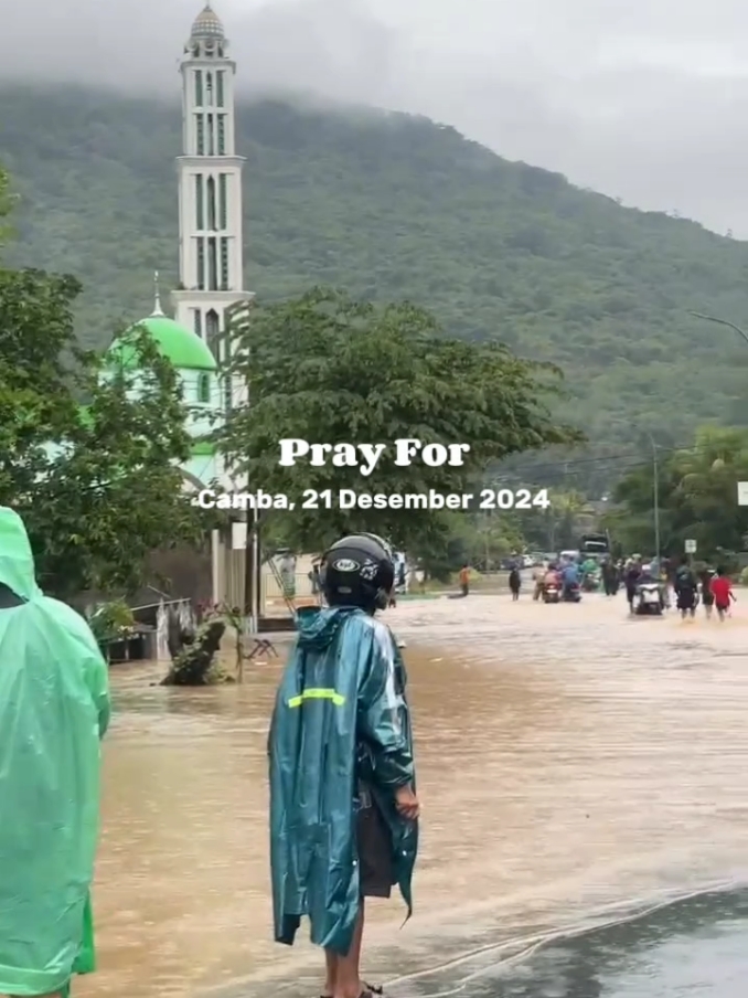 Liat keadaan kampung bgni diperantauan, nyeseknyaa astagfirullah🥺.  Banjir di penghujung tahun, lekas pulih kampung Halamanku🥺🤲,#CapCut #fyp #banjir #penghujungtahun #fypシ゚viral #prayfor 