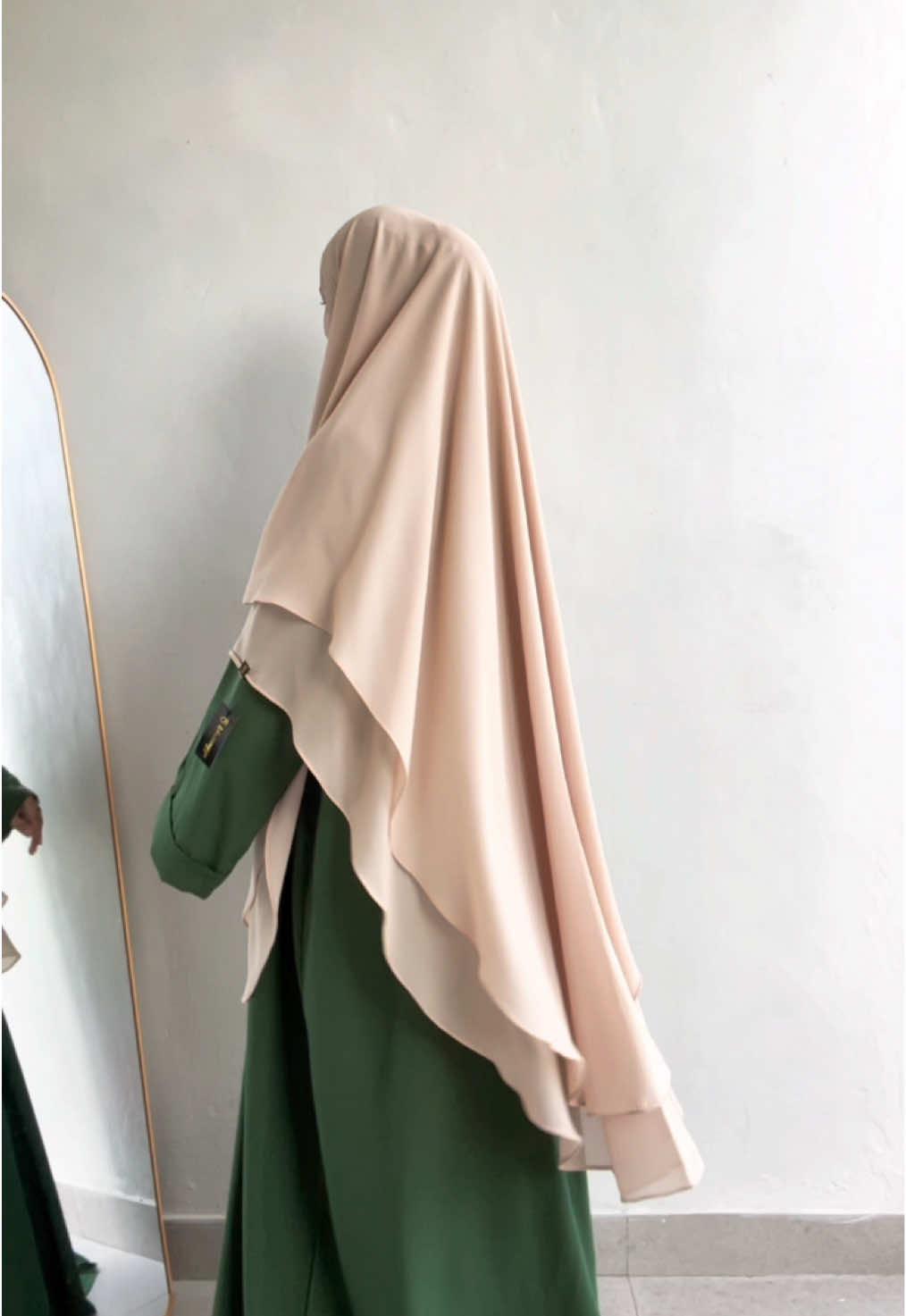 siap menerima info kajian dalam bentuk apaapunn 🤭#tsurayyahijab #ootdhijab #muslimgirl #abayastyle 