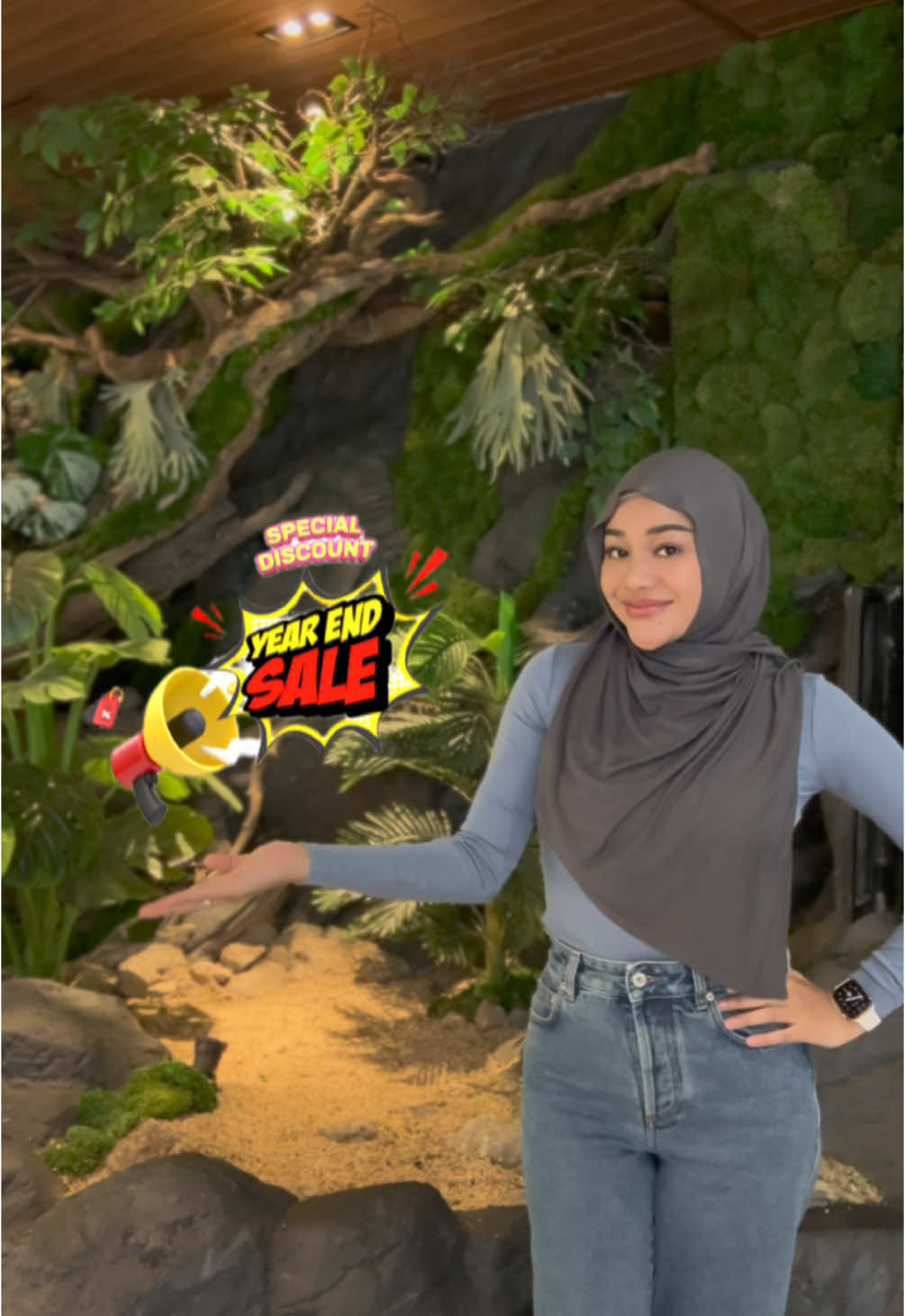 ⚡ AKHIR TAHUN, HARGA TERJUN JURANG! ⚡ Hari ini, 21 Desember 2024, siap-siap belanja hemat gila-gilaan bareng @noorawearofficial 💥 Stok terbatas, jangan sampai ketinggalan! LIVE di tiktok @Alicenorin jam 12.00 WIB. Set alarm sekarang! ⏰ #SaleAkhirTahun #HargaTerjunJurang #NooraWear #belanjahemat