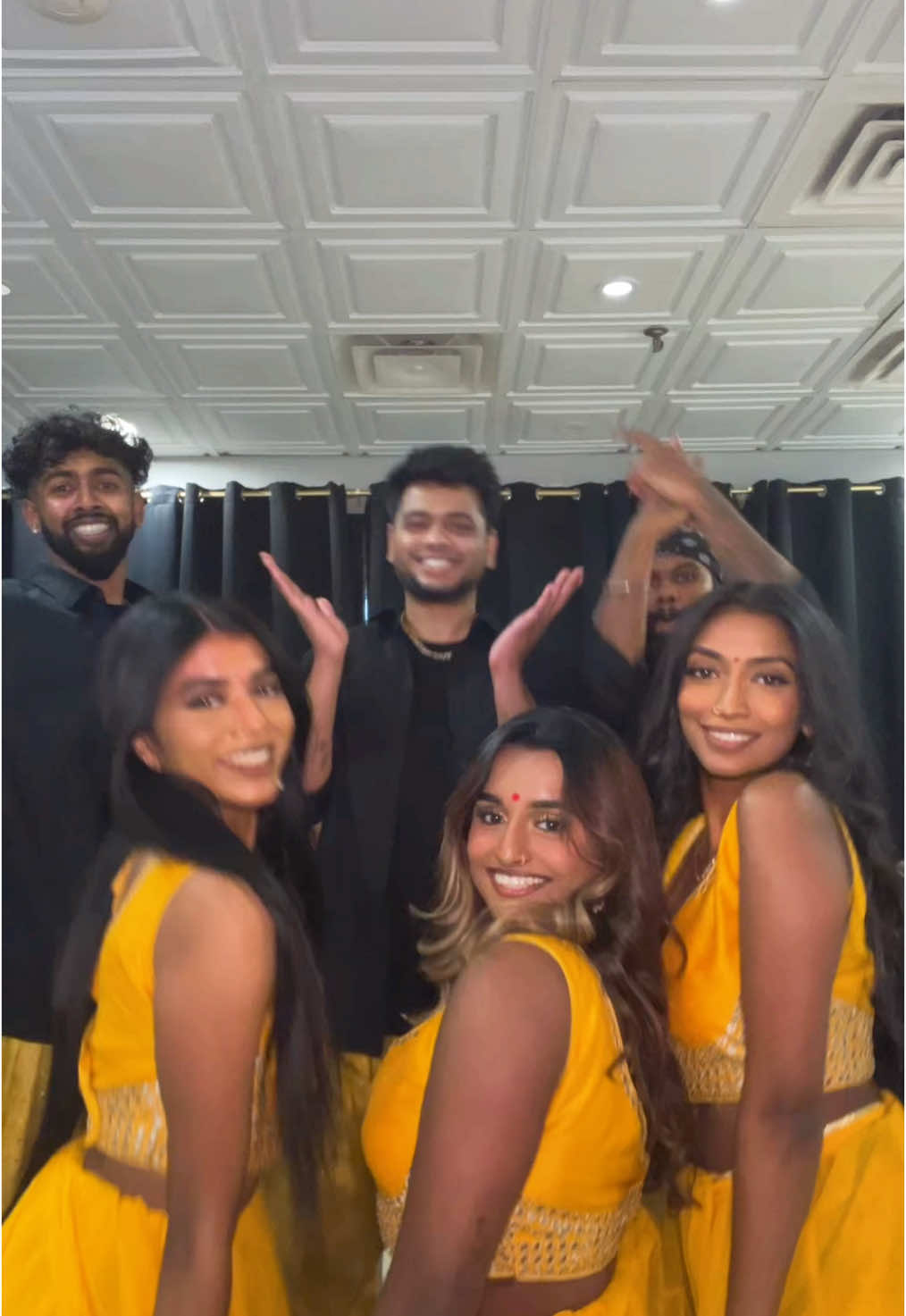 💛🌼🏵️ @bramikaa @Kulakshana @Harrison Hudson @Thivakar  #transition #cultural #tamil #brown #dance 