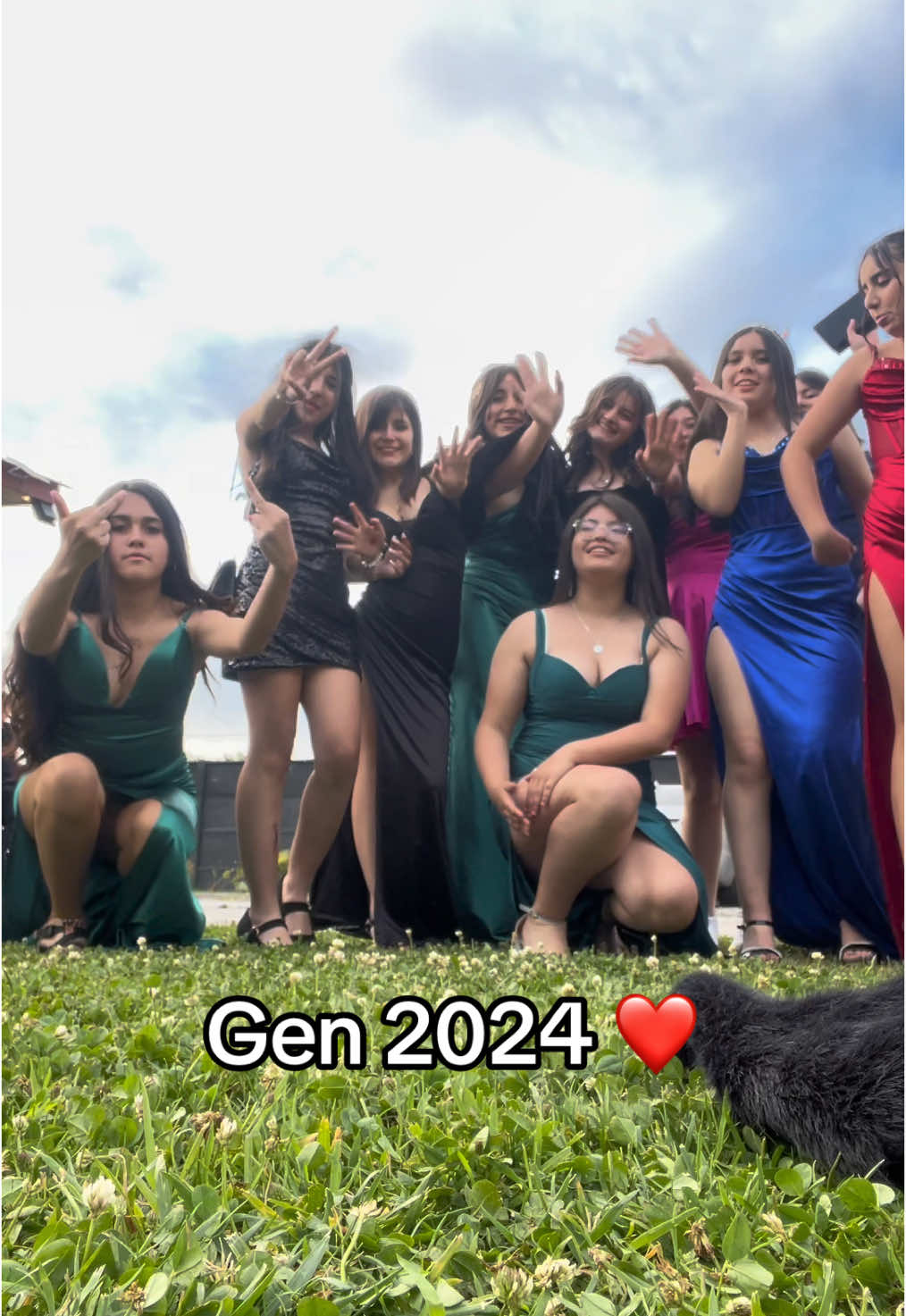 Adiós generación 2024 mujeress ❤️ #gen2024 #fpyシ #tiktok #viral #gala8vo2024 