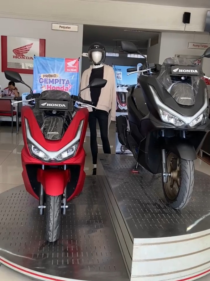 New Honda PCX 160 terbaru 2025 nih brosis 🤩  ✅Tunai/Kredit ✅ Dp Cuma 5 jtaan PERSYARATAN HANYA KIRIM FOTO KTP & KK DOMISILI SURABAYA SIDOARJO GRESIK  Bisa TUKAR TAMBAH Motor yang Lama (All Merk) Hubungi ☎️ 083847451263 FERI #honda #pcx2025 #pcx #pcxterbaru #hondaterbaru #surabaya #masukberanda #fypage #pcxroadsync #promo #surabaya 