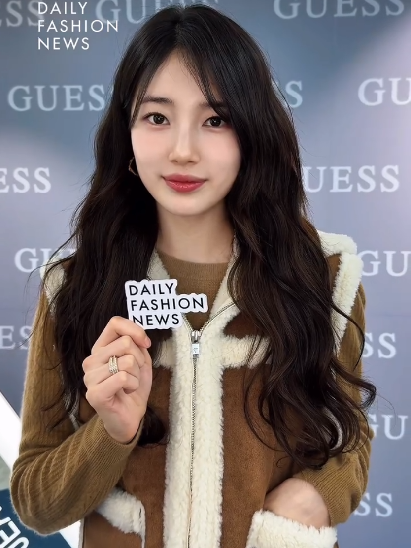 #Suzy #GUESS #🍀❤️❤️ 