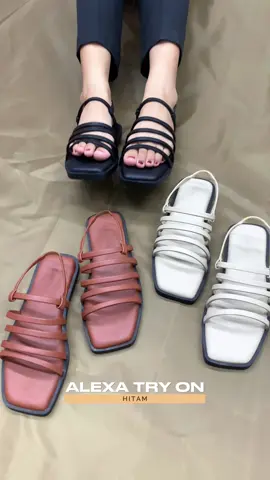 Alexa, Try On🫣💋 Buruan checkout sekarang juga‼️ #fyp #bluebells #sendalviral #kontenviraltiktok #viralvideo #viraltiktok #sandalwanita 