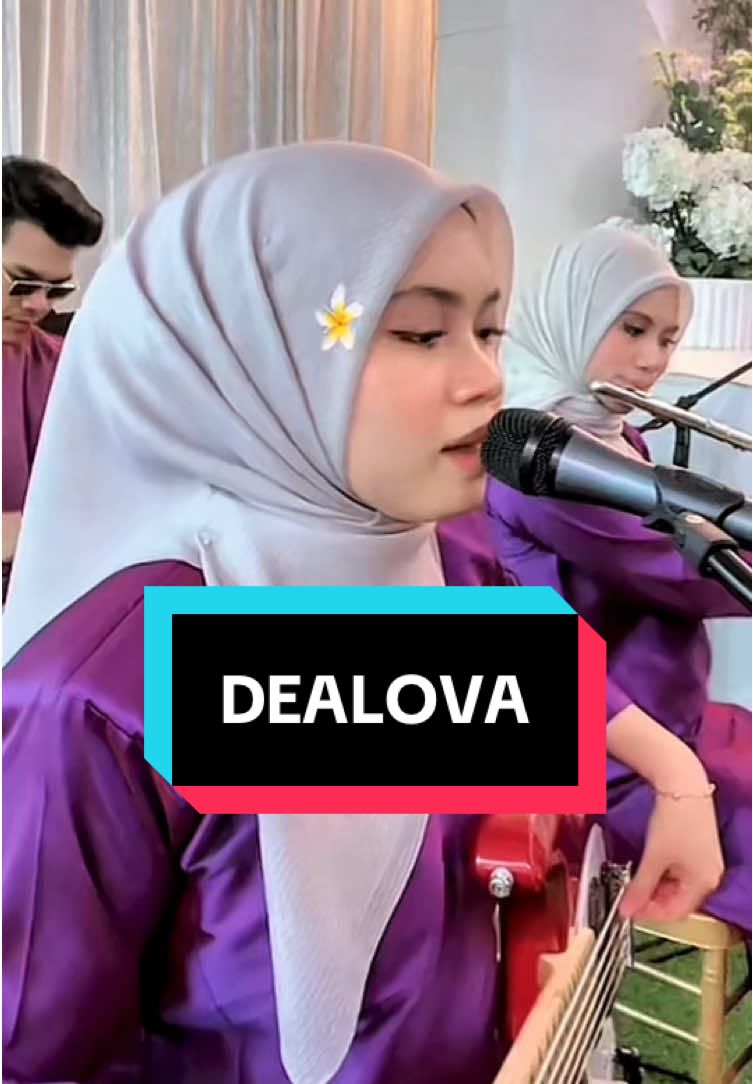 DEALOVA @batrisyia  #batrisyia #batrisyiafans #thesiblingsband #foryou 