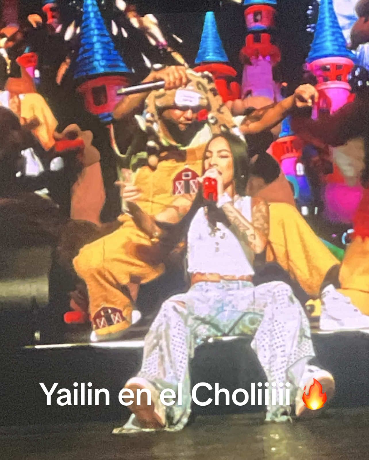 Bing bong! 🔥 #Yailin en el concierto de #JowellYRandy 🇩🇴🇵🇷 #yailin #rd #yailinlamasviral #choliseo #viernes #chapa #fyp #clips #viral #moluscotv #anuelaa 