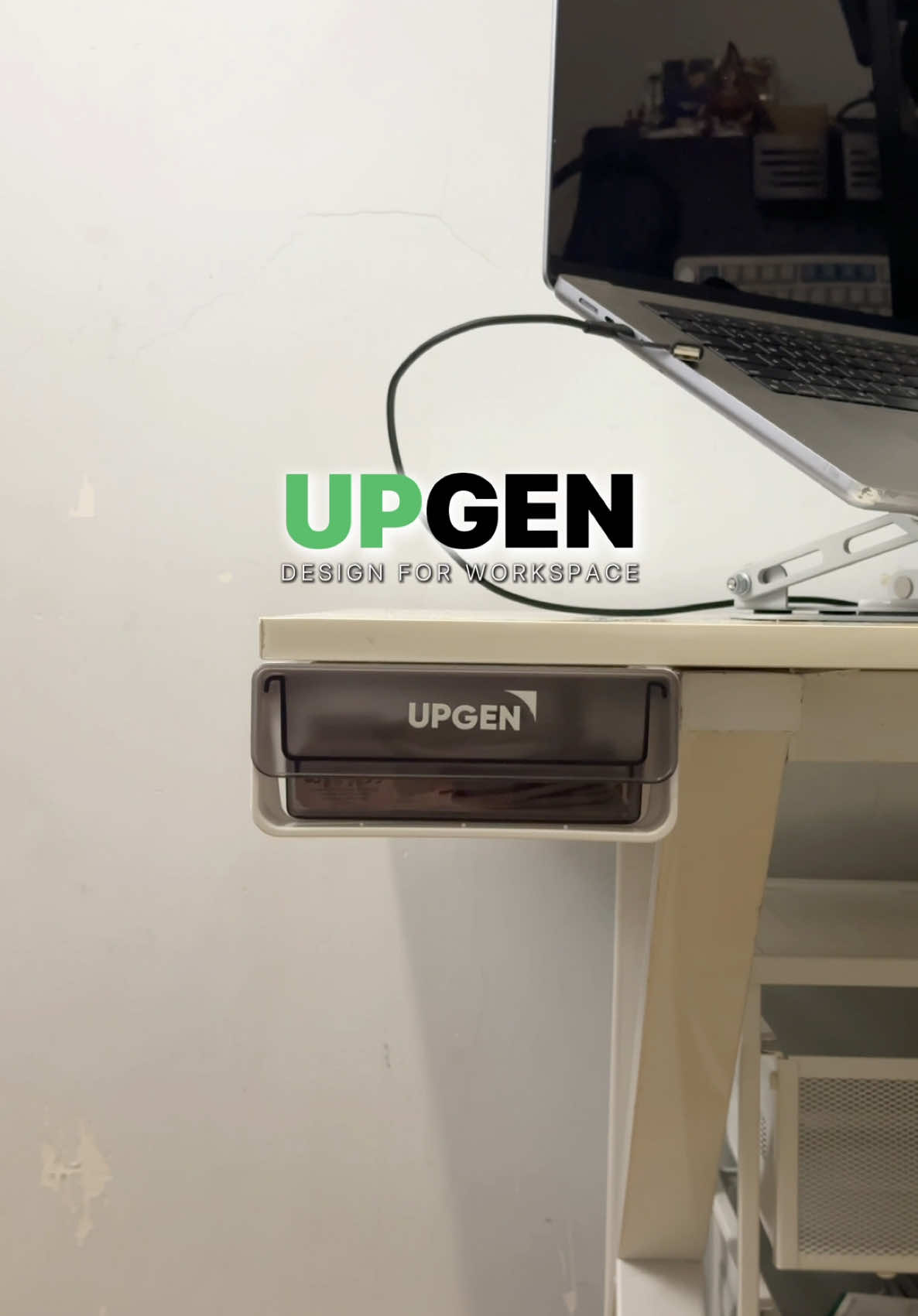 Phụ kiện tiện dụng cho góc làm việc nè anh em ơi #linhduyday #upgen #desksetup #deskdecor 