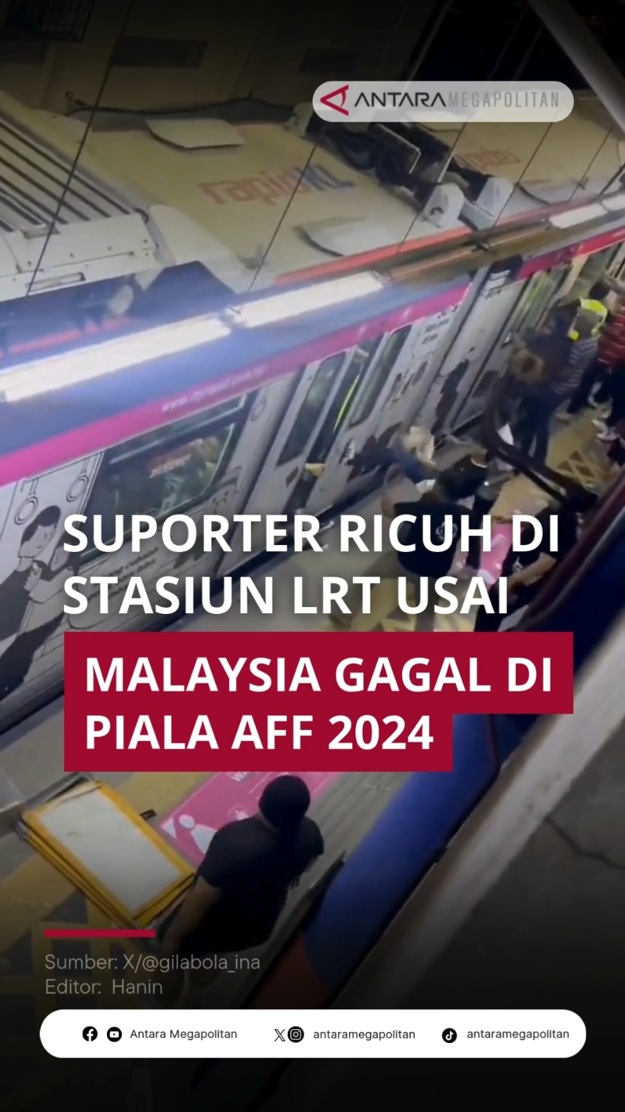 Suporter ricuh di stasiun LRT usai Malaysia gagal di Piala AFF 2024. Insiden suporter Timnas Malaysia ricuh dan melakukan aksi perusakan di Stasiun LRT Bandar Tasik Selatan, Jumat malam WIB 20 Desember 2024.  Hal tersebut dipicu oleh kekalahan Timnas Malaysia setelah imbang bertanding dengan Timnas Singapura di Stadion Bukit Jalil. Timnas Malaysia yang gagal untuk lanjut bertanding di Piala AFF 2024 setelah hanya mengumpulkan lima poin dan berakhir di posisi ketiga Grup A. Tampak didalam video aksi ricuh yang dilakukan dengan melempar barang dan perusakan fasilitas di area kereta LRT. Kerusakan akibat kejadian tersebut meliputi fasilitas di stasiun, pintu, dan jendela kereta yang berada di peron. Beruntung, tidak ada korban luka yang dilaporkan. #suportermalaysia #suporterricuh #perusakanstasiunlrt #stasiunlrtmalaysia #kekalahantimnasmalaysia #timnasmalaysia #MalaysiavsSiangapura #skorimbang #kericuhanmalaysia #hotnews #update #up #videoviral #viralvideo #fyp #foryou #viral