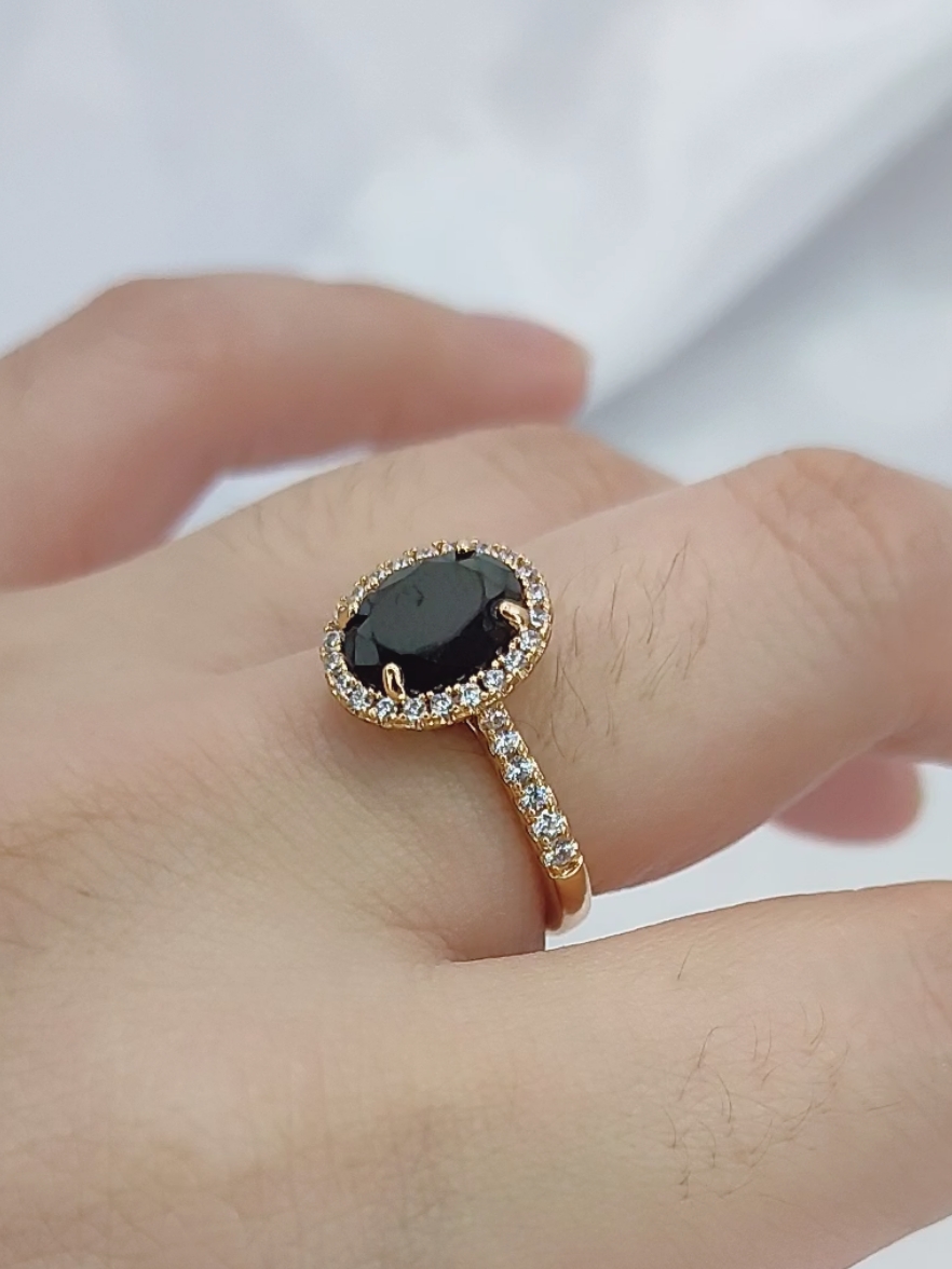 Cincin permata Hitam #perhiasanwanita #perhiasan #longervideo #aksesoris #perhiasanlapisemas #cincin #cincinwanita #cincinpermata .