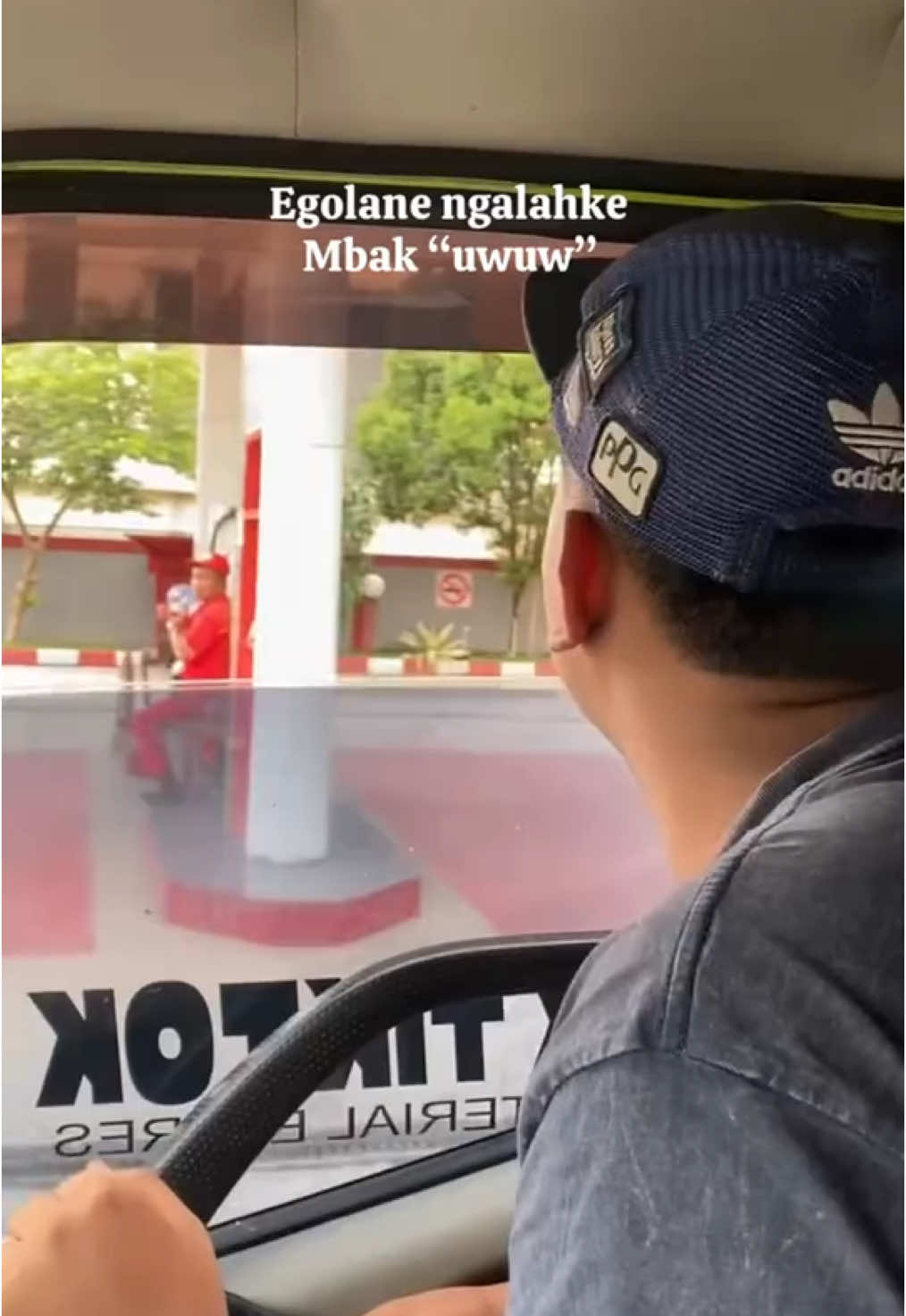 Sing penting goyang 🥴#fyppppppppppppppppppppppp #fypシ゚viral #tiktok #boyolali24jam #viraltiktok #masukberandafyp #viralvideo #viralvideos #masukberandafyp #berandatiktokfypシfyppage #masukberanda #spbupertamina #spbupertamina⛽ #sahabatpertamina #spbuviral 