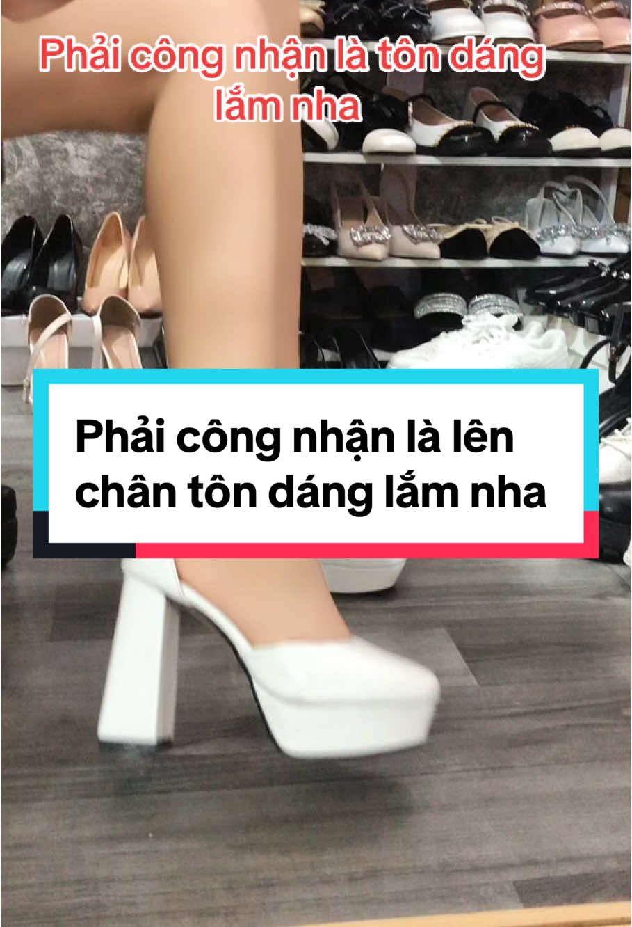 Hách dáng lắm nha. Mẫu giày bít mũi gót đế vuông 12cm sang chảnh #giaycaogotdep #giaynu #giaynuhottrend #giay12phan #giaybitmui