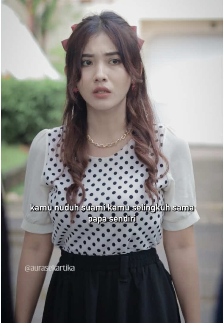 Tukang selingkuh banyak alibinya. Makanya, jangan kalah cantik dari pelakor, dgn rutin pake G2G. #SerialTikTok #TikTokTainment #TikTokSeries #TikTokSeriesFuture #drama #aurasekartika #suneedaycreative #dramatiktok #viraltiktok #suneedaycreative #suamiistri #selingkuh #harta #bos #uang #cinta #hadiah 