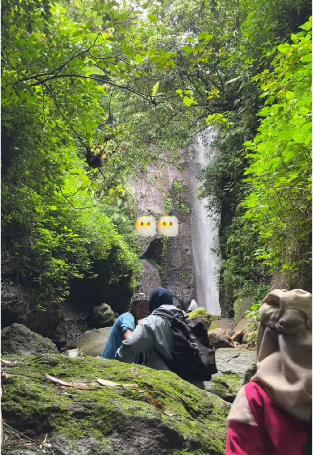 MEMULAIII LIBURANNN DENGAN CURUG NANGKAAAAAA HITT DIFFF BANGET BJIRRRRR HARUSSSS KE SONOOOO #fyppppppppppppppppppppppp #curug #xyzbca #fyp #liburan 